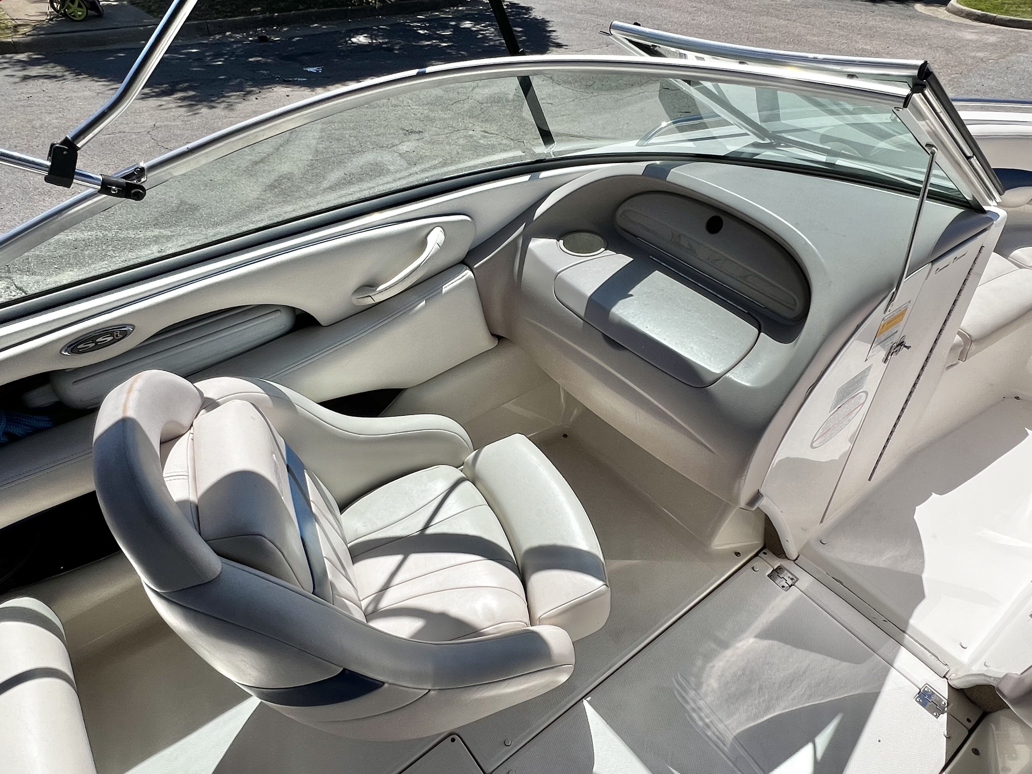 Used 2000 Chaparral 186 SSI Bowrider