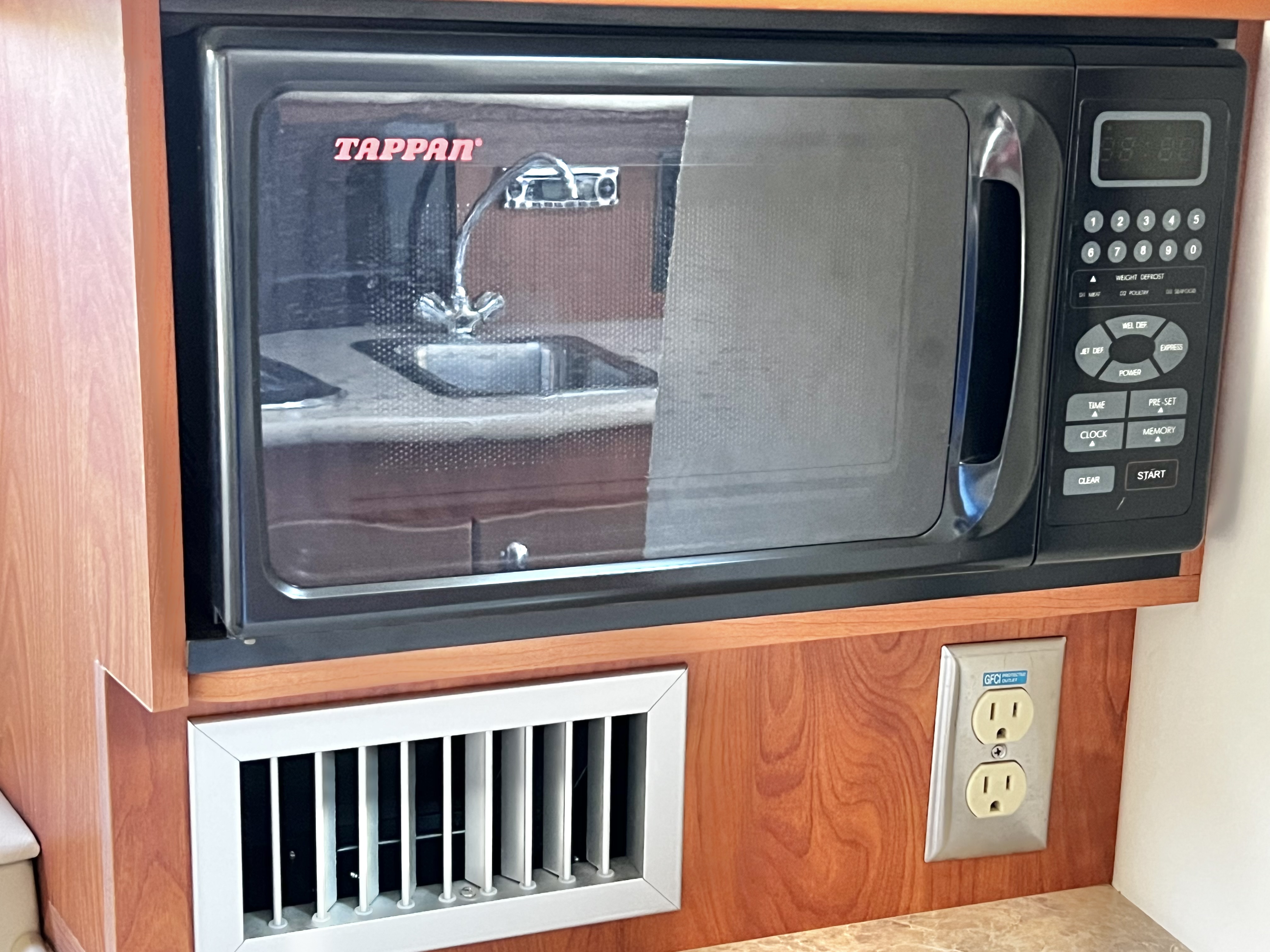 Used 2008 Bayliner 265 SB (Cutty Cabin)