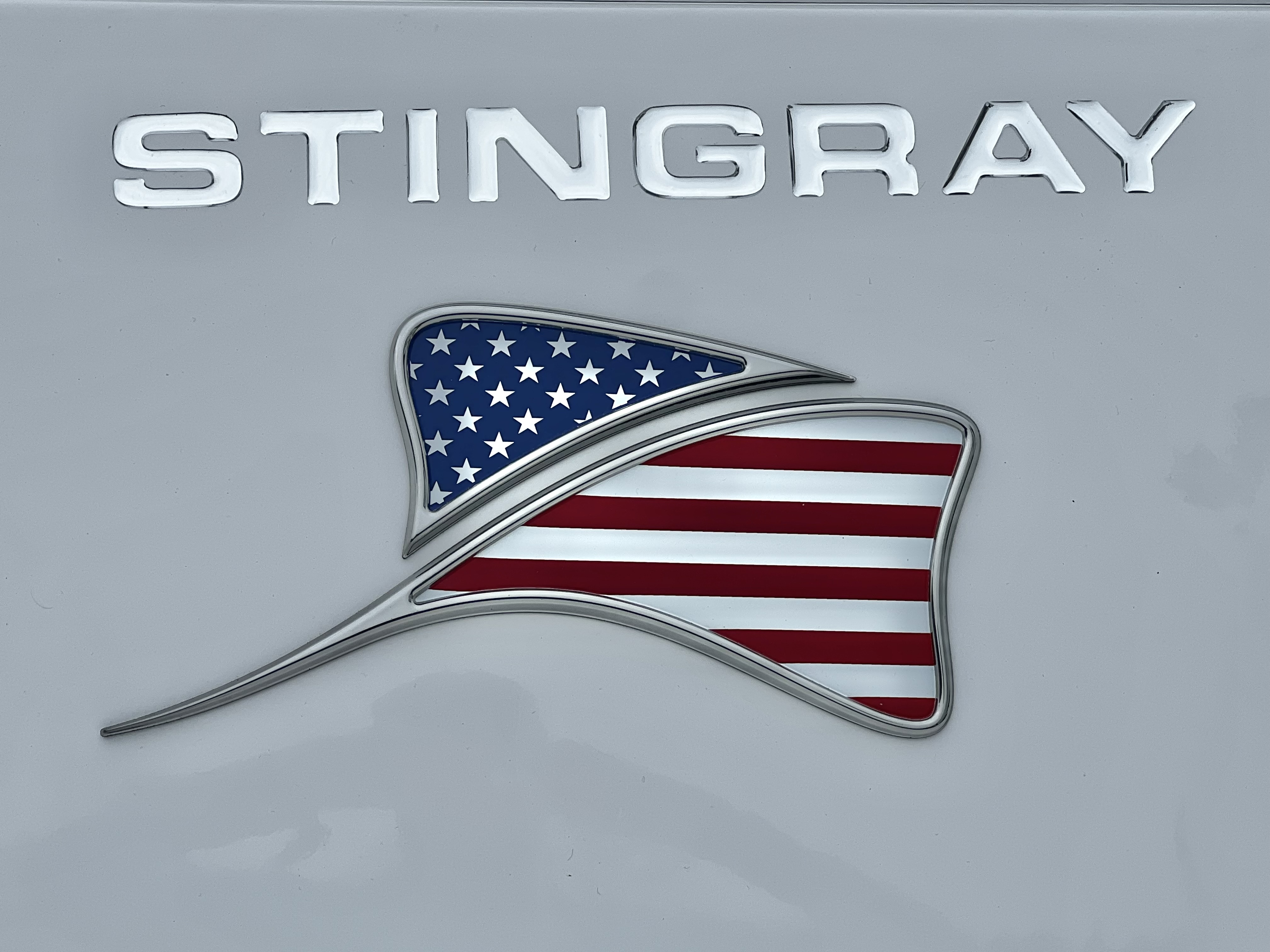 2026 Stingray 211DC (Dual Console) - $74,749 - IN STOCK
