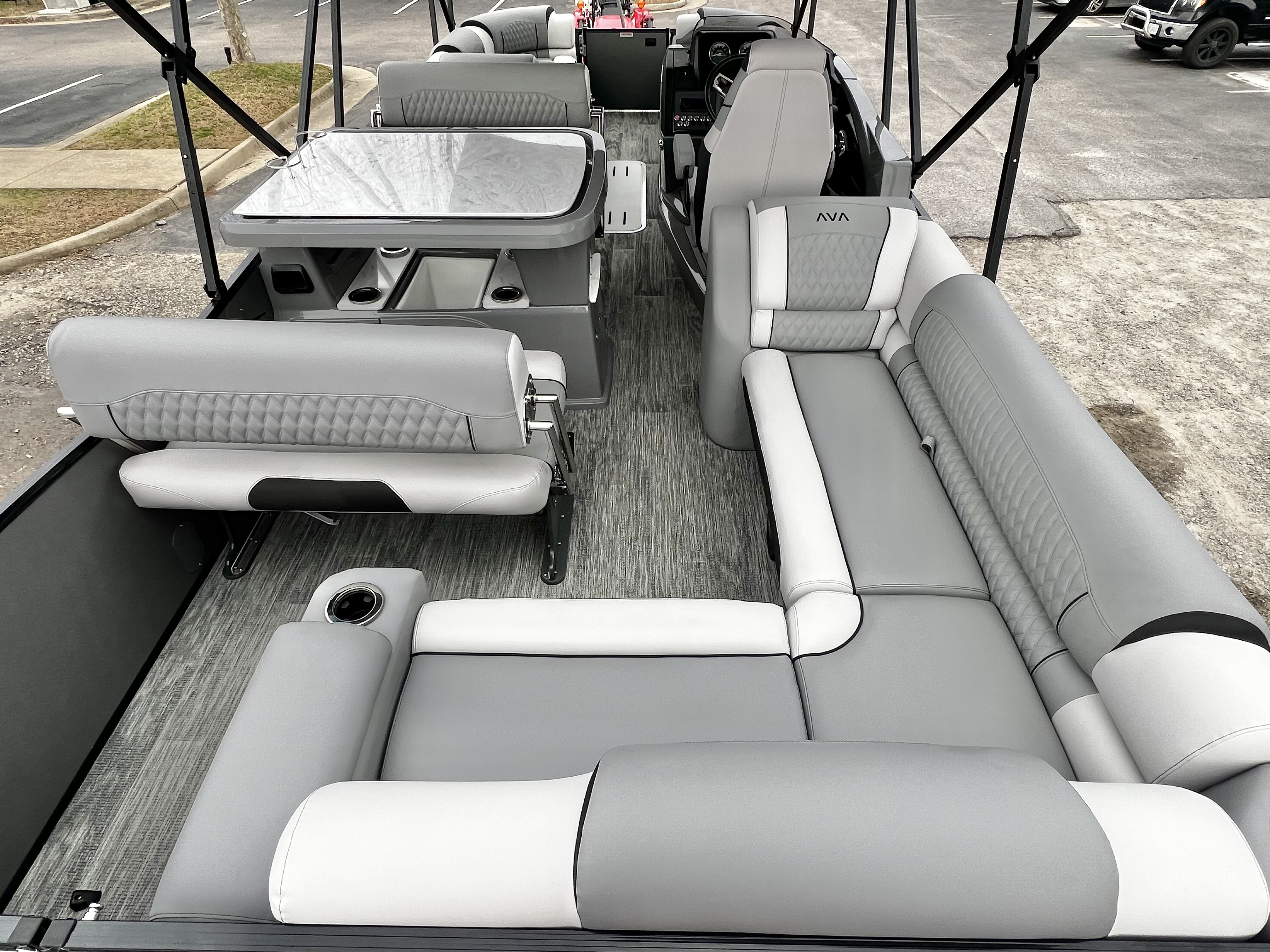 2026 Avalon Catalina 25' Entertainer Triple-Toon - IN STOCK - $109,467