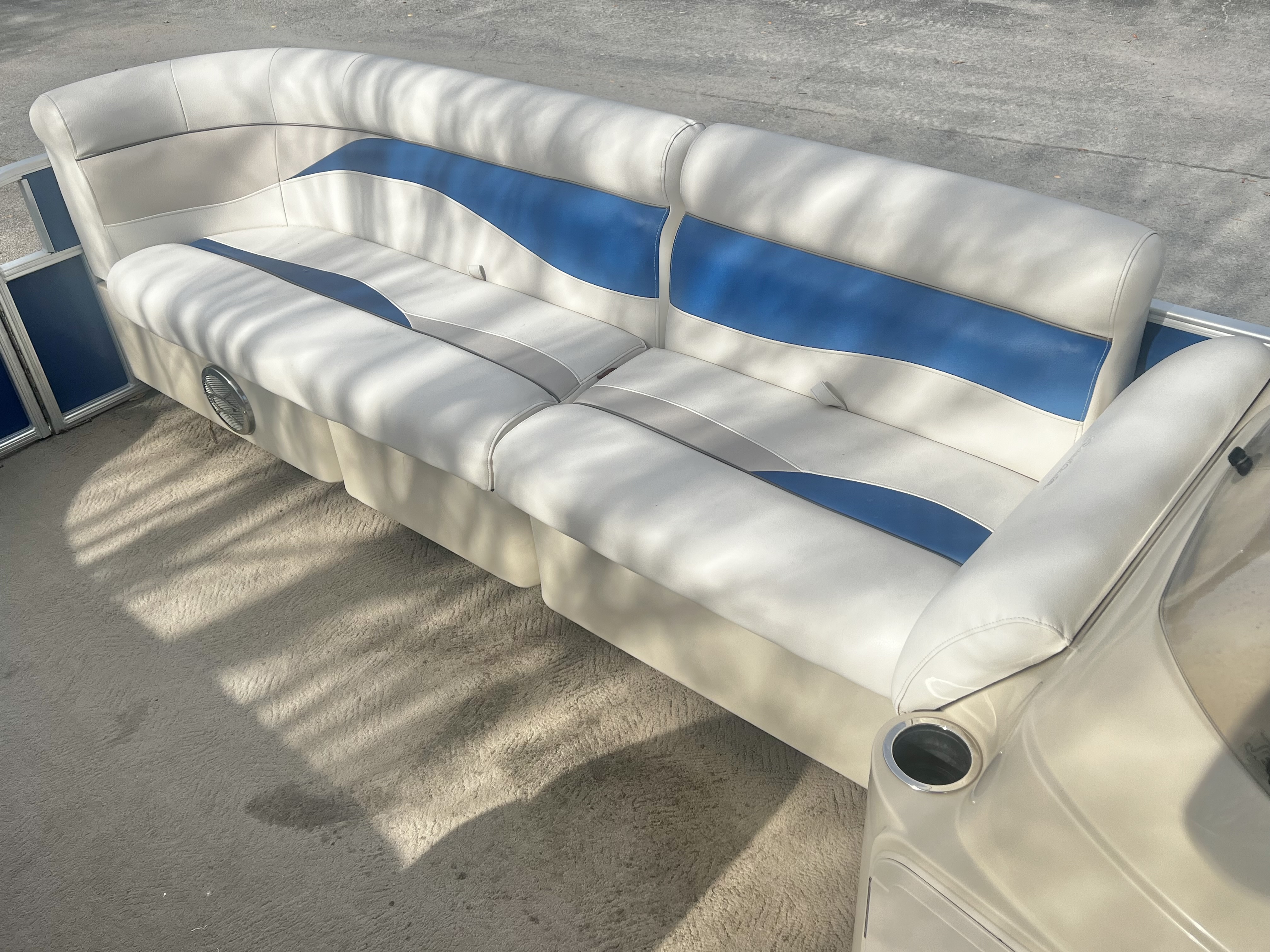 Used 2013 Sweetwater 2286 C