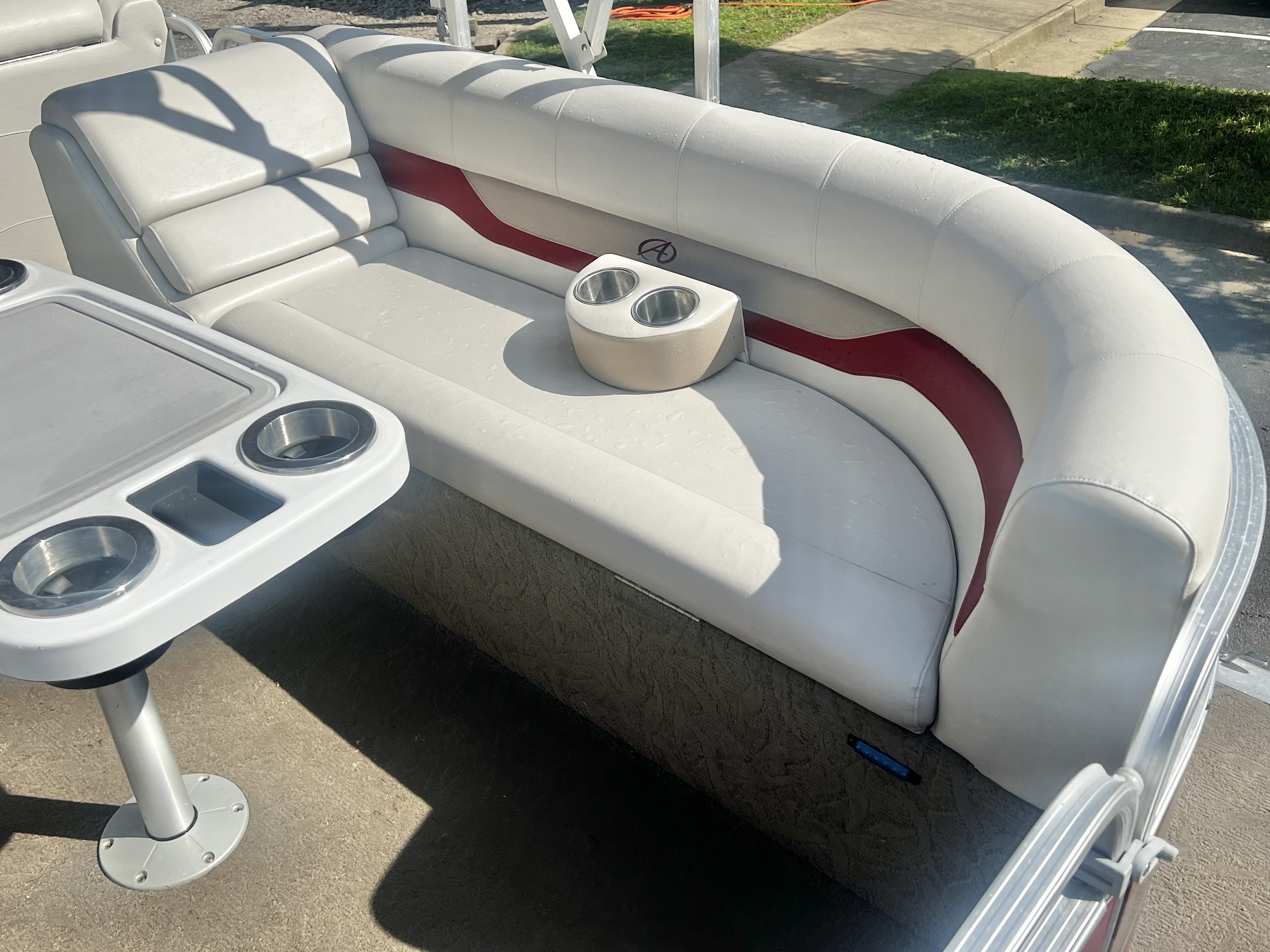 Used 2014 Avalon LS 23' Cruise