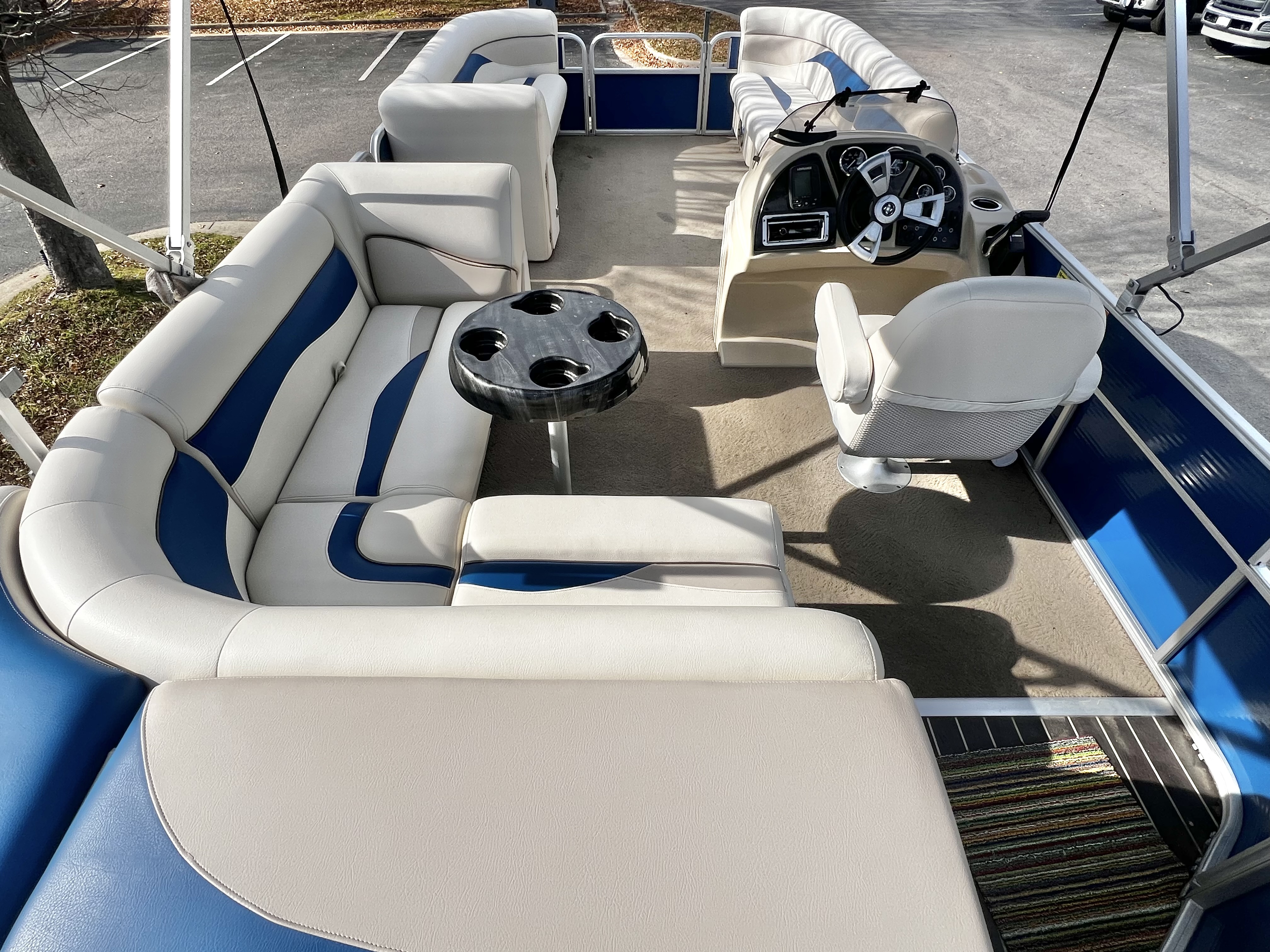 Used 2013 Sweetwater 2286 C