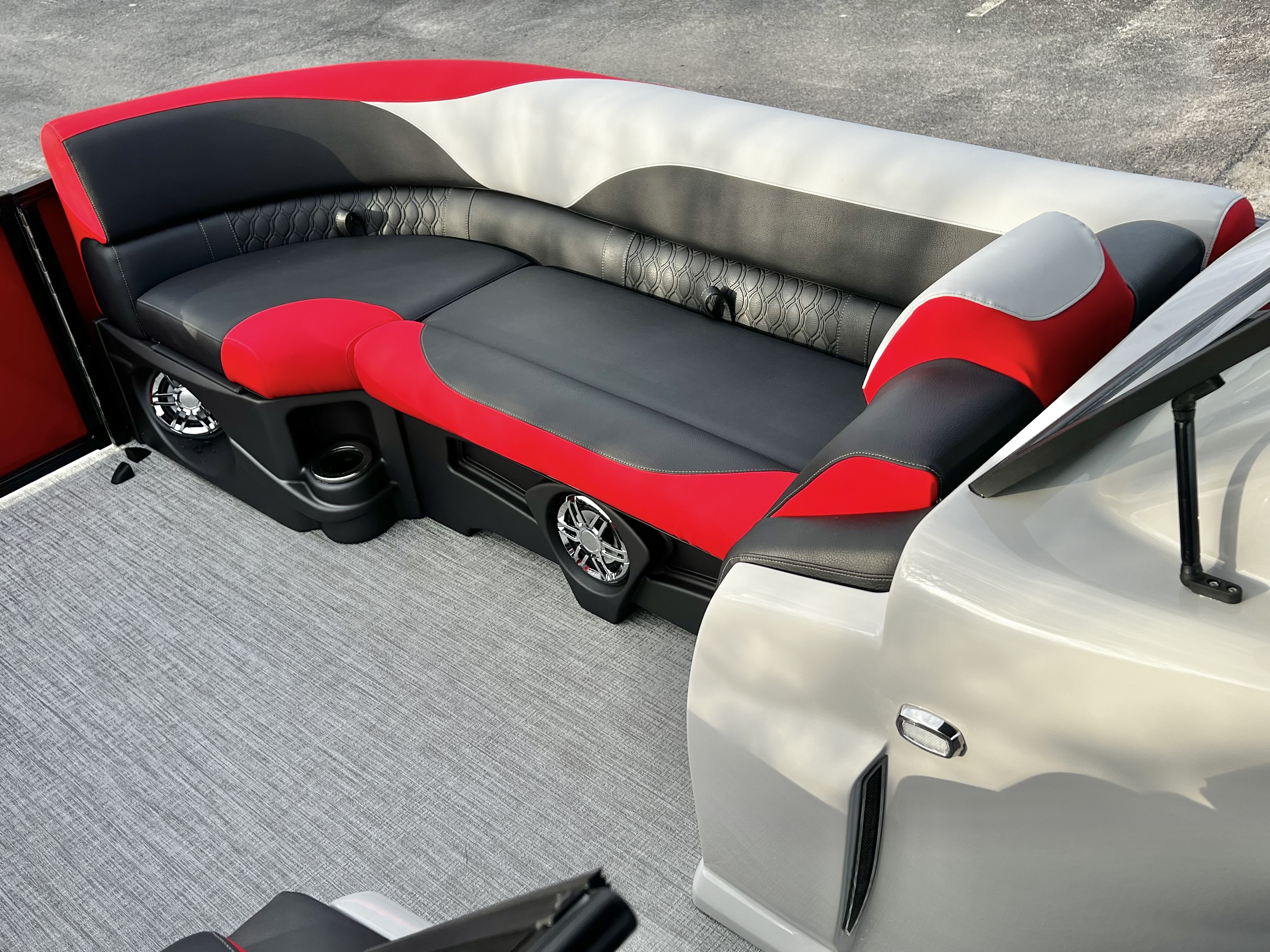 2026 Avalon LSZ 23' Elite Windshield Triple-Toon - IN STOCK - $81,190