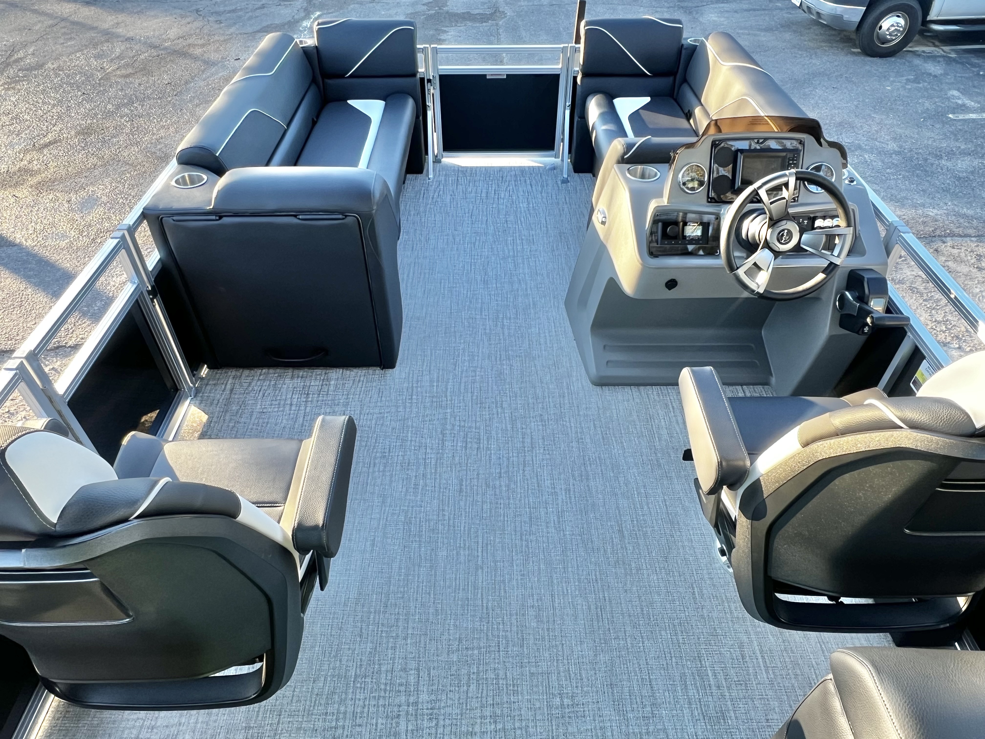 2026 Avalon Venture 21' Quad Lounge - IN STOCK - $44,405