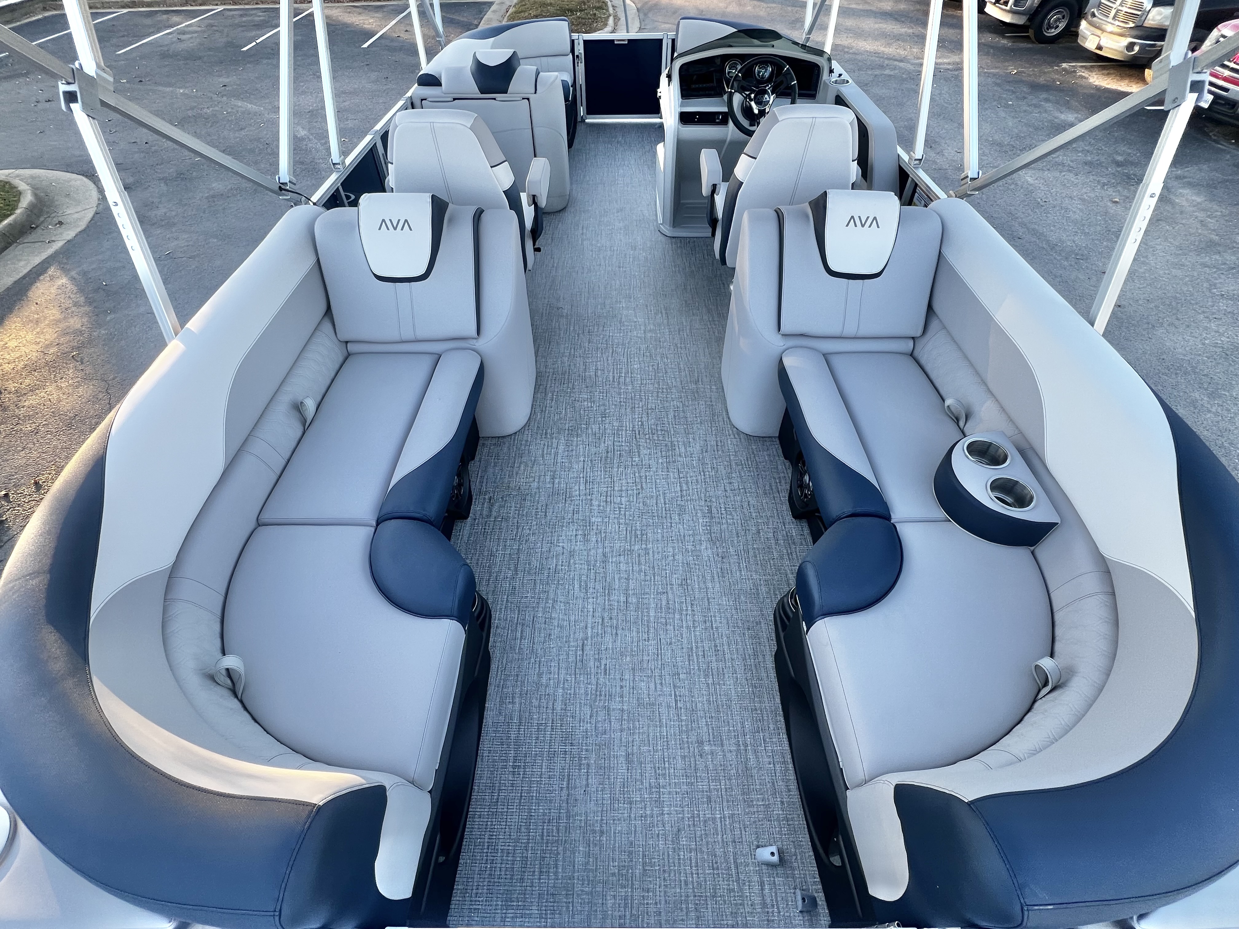 2026 Avalon LSZ 23' Quad Lounge Triple-Toon - IN STOCK - $61,416