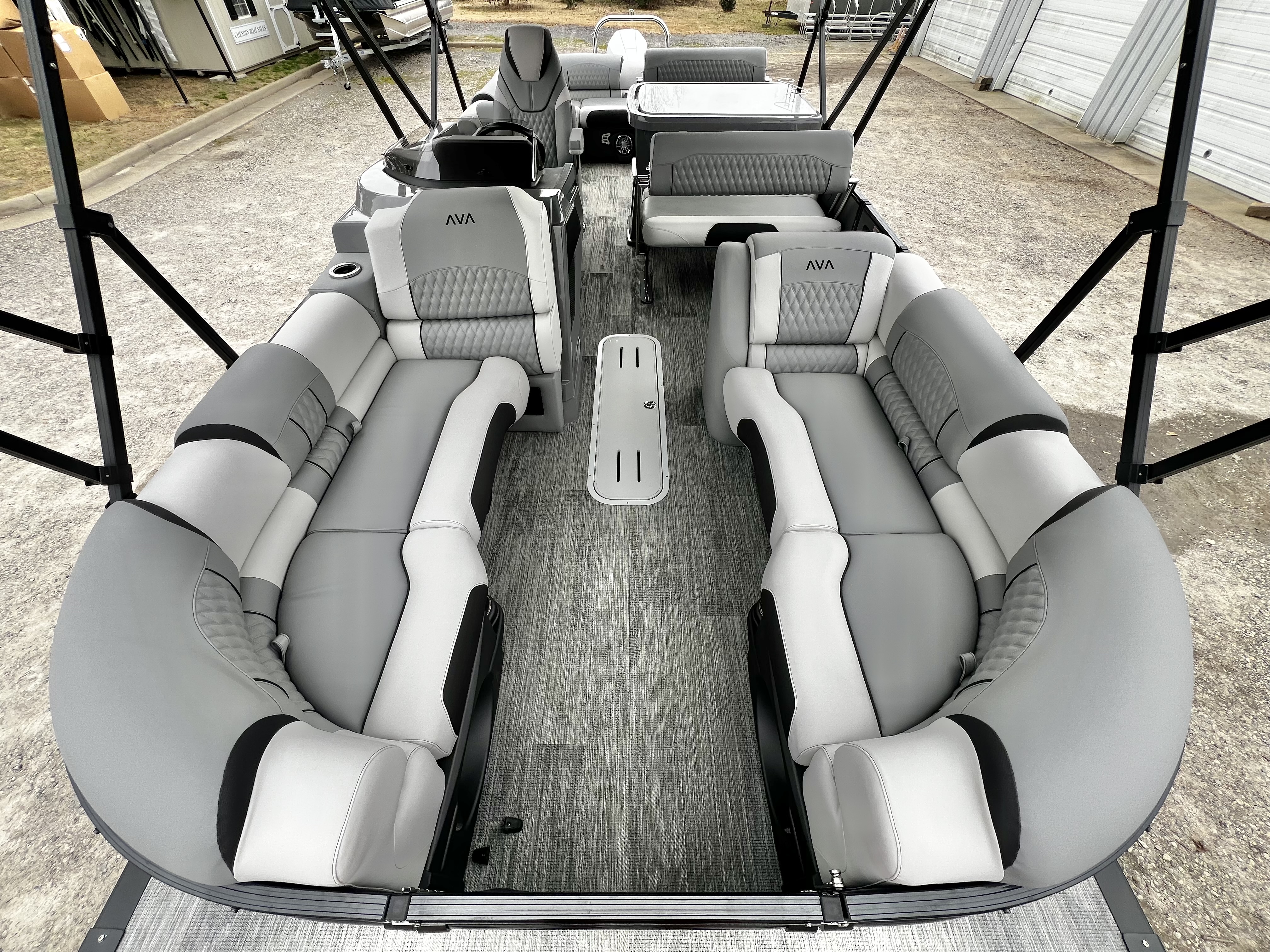 2026 Avalon Catalina 25' Entertainer Triple-Toon - IN STOCK - $109,467