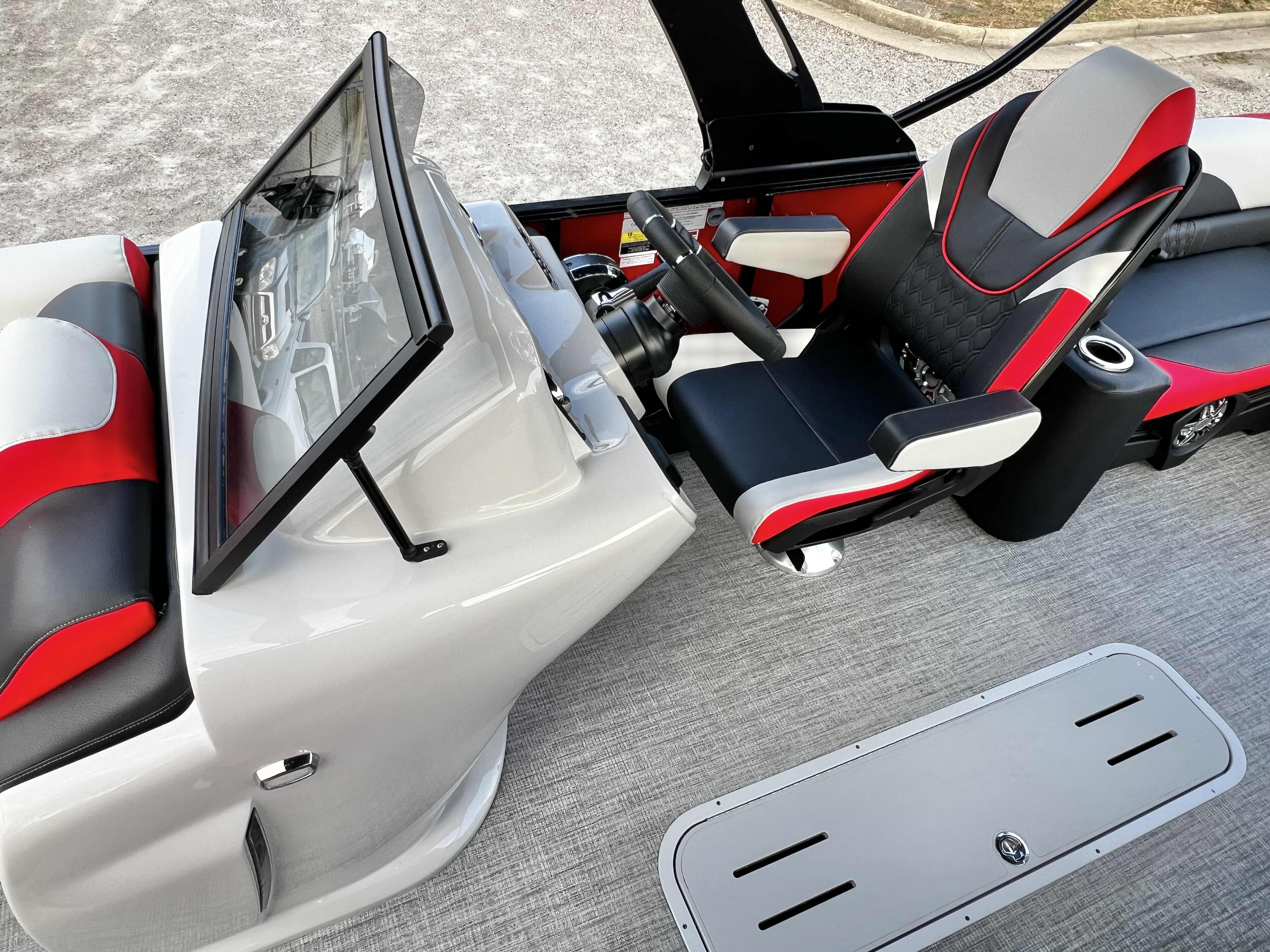 2026 Avalon LSZ 23' Elite Windshield Triple-Toon - IN STOCK - $81,190