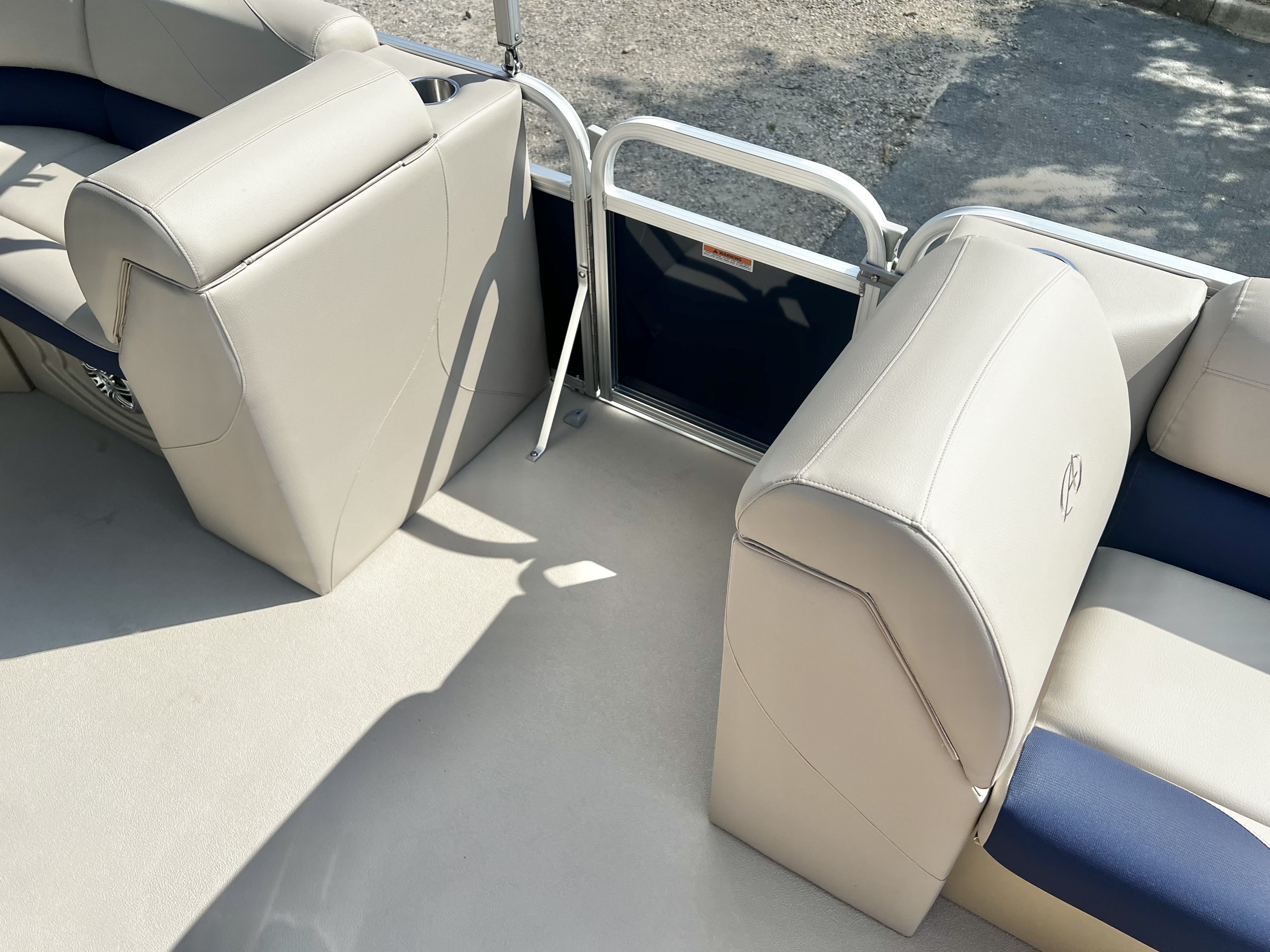 Used 2017 Avalon GS 23' Cruise