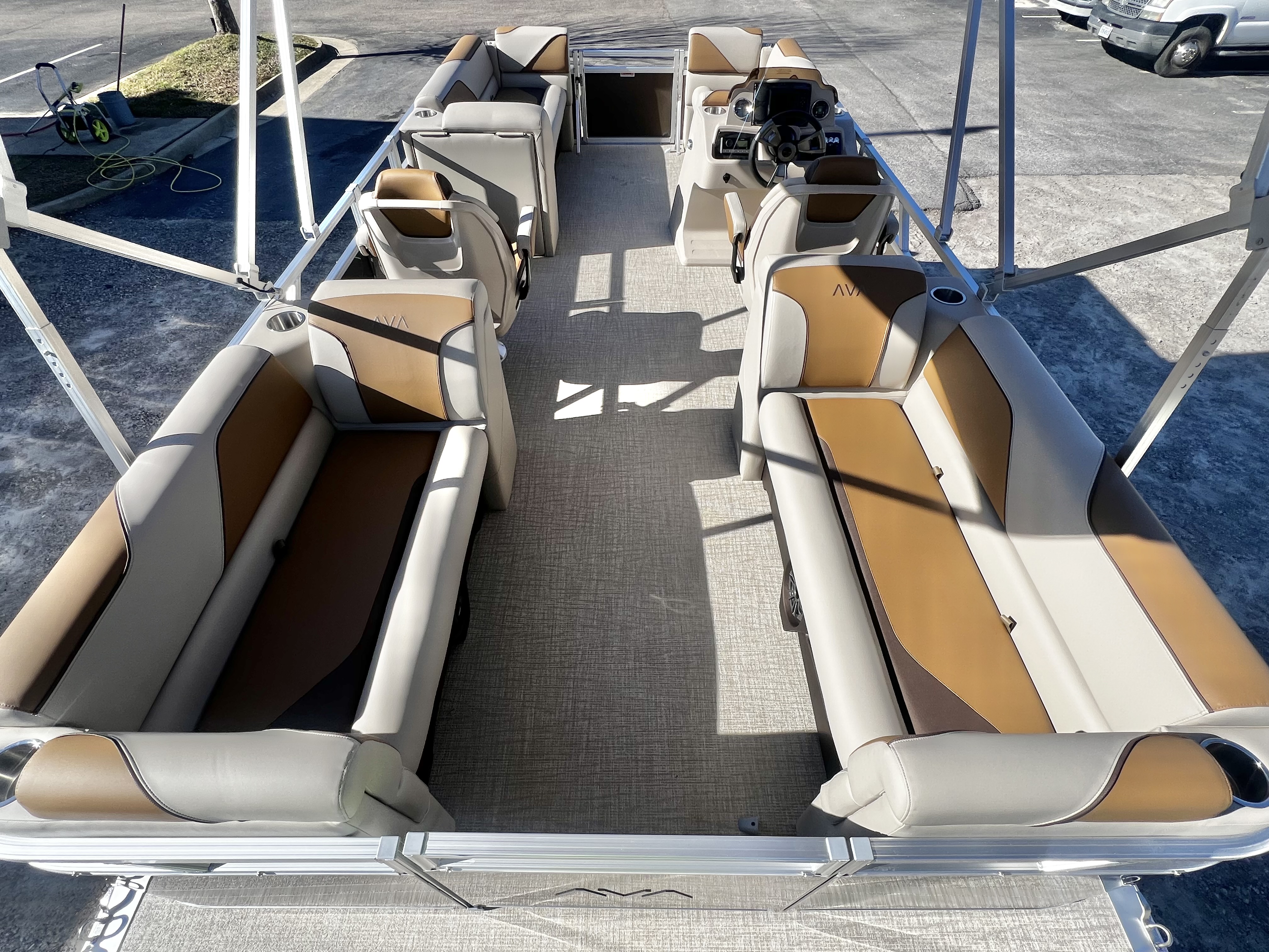 2026 Avalon Venture 21' Quad Lounge - IN STOCK - $40,451