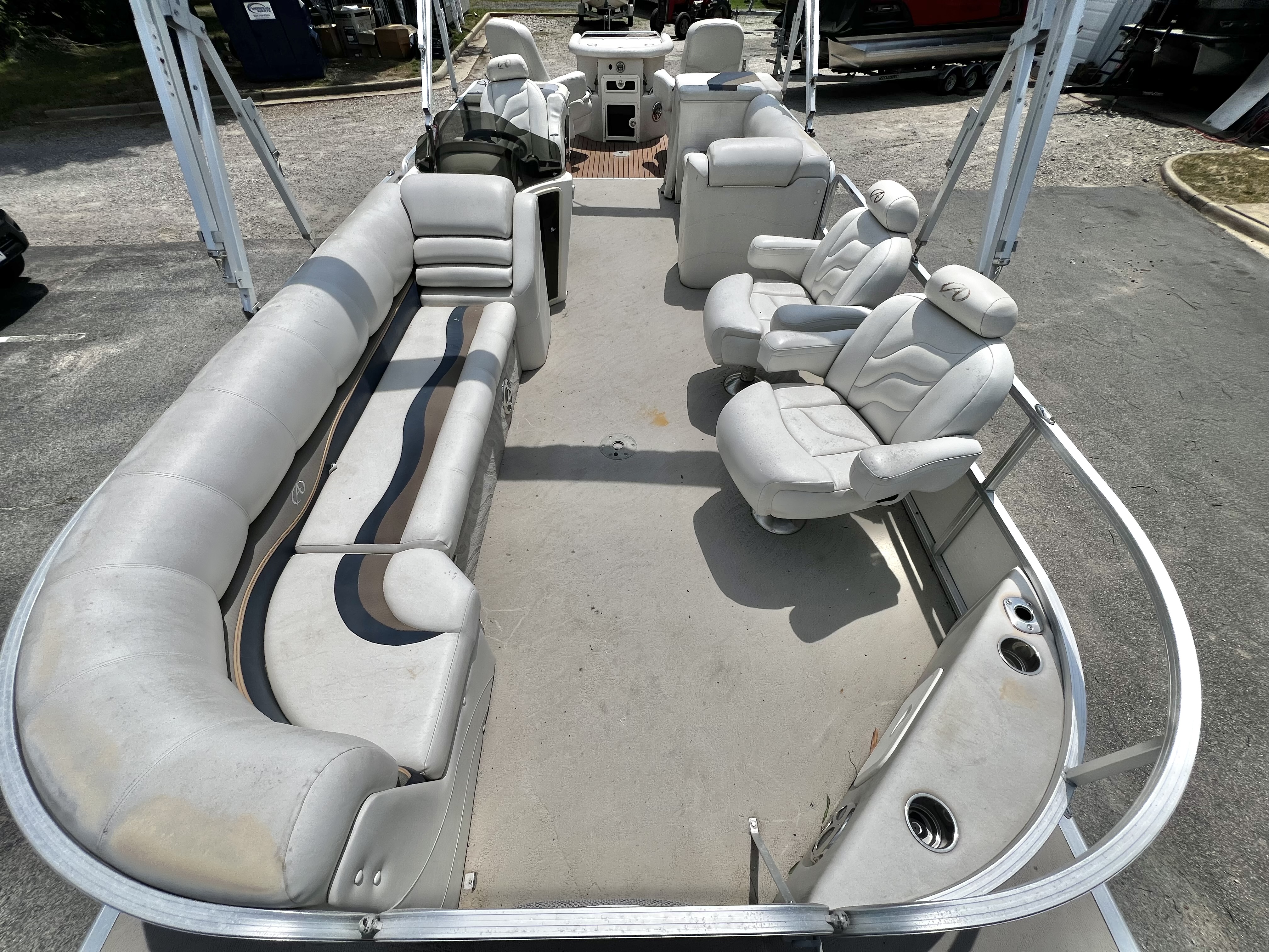 Used 2009 Avalon Paradise 26' Sandbar Triple-Toon - IN STOCK