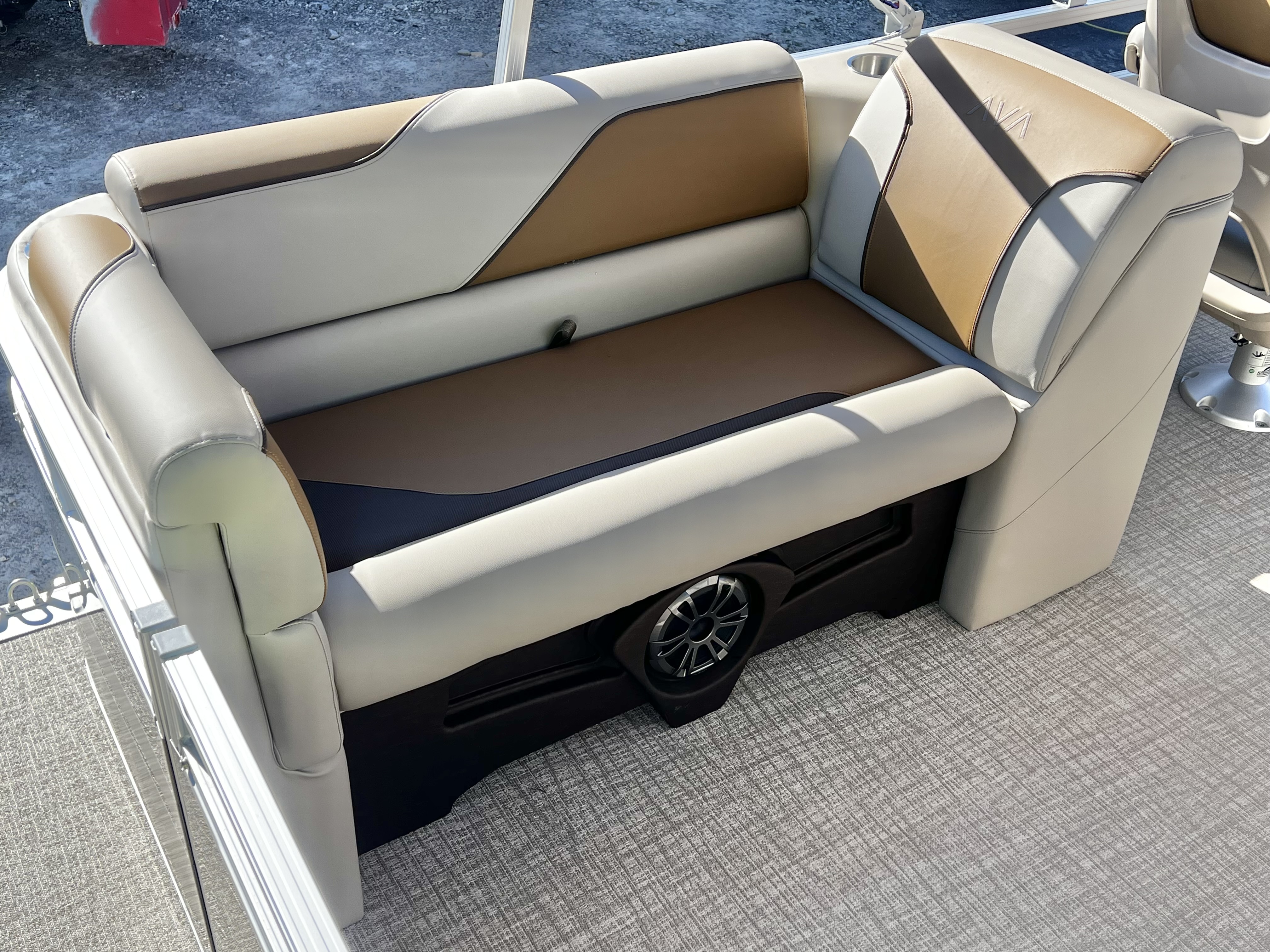 2026 Avalon Venture 21' Quad Lounge - IN STOCK - $40,451