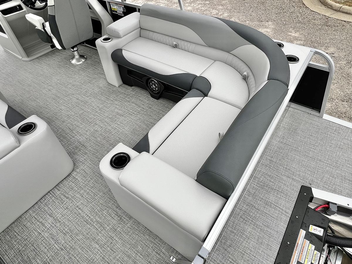 New 2026 Avalon LSZ 23' Elite Triple-Toon for Sale at Chesdin B