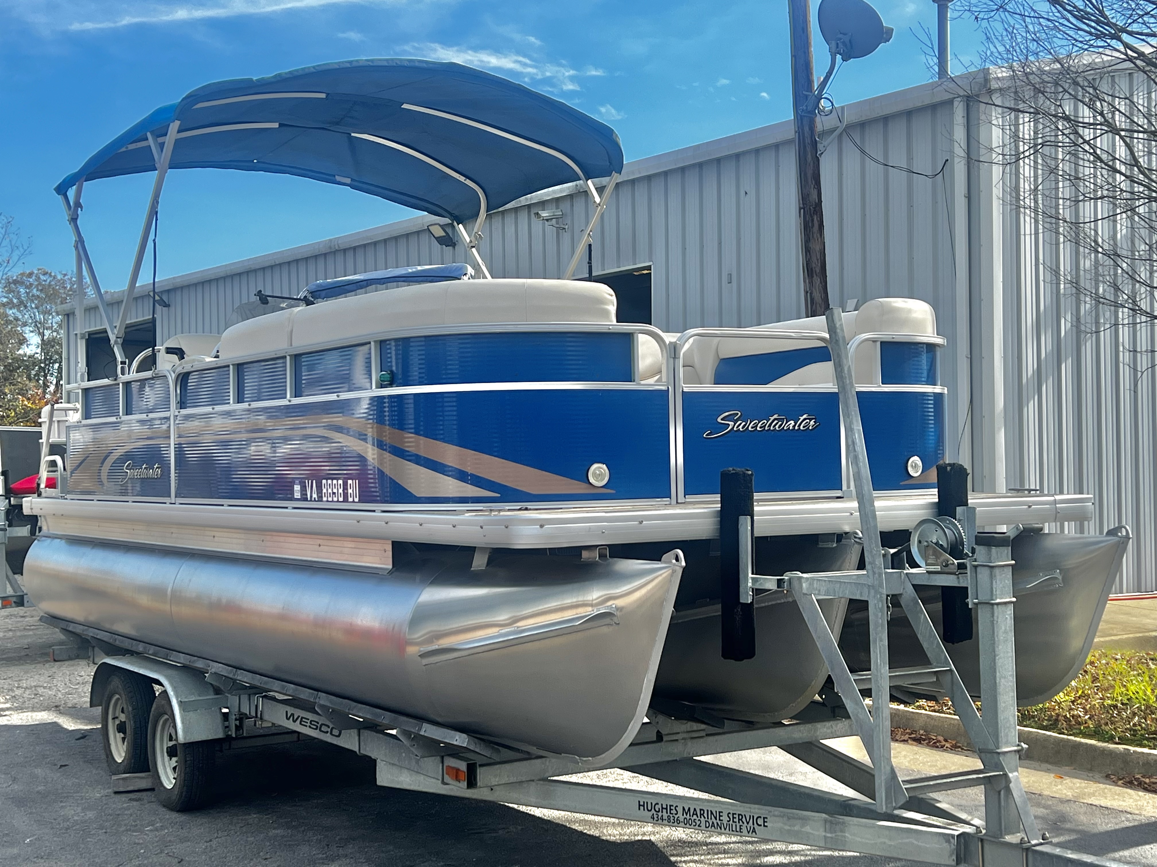 Used 2013 Sweetwater 2286 C