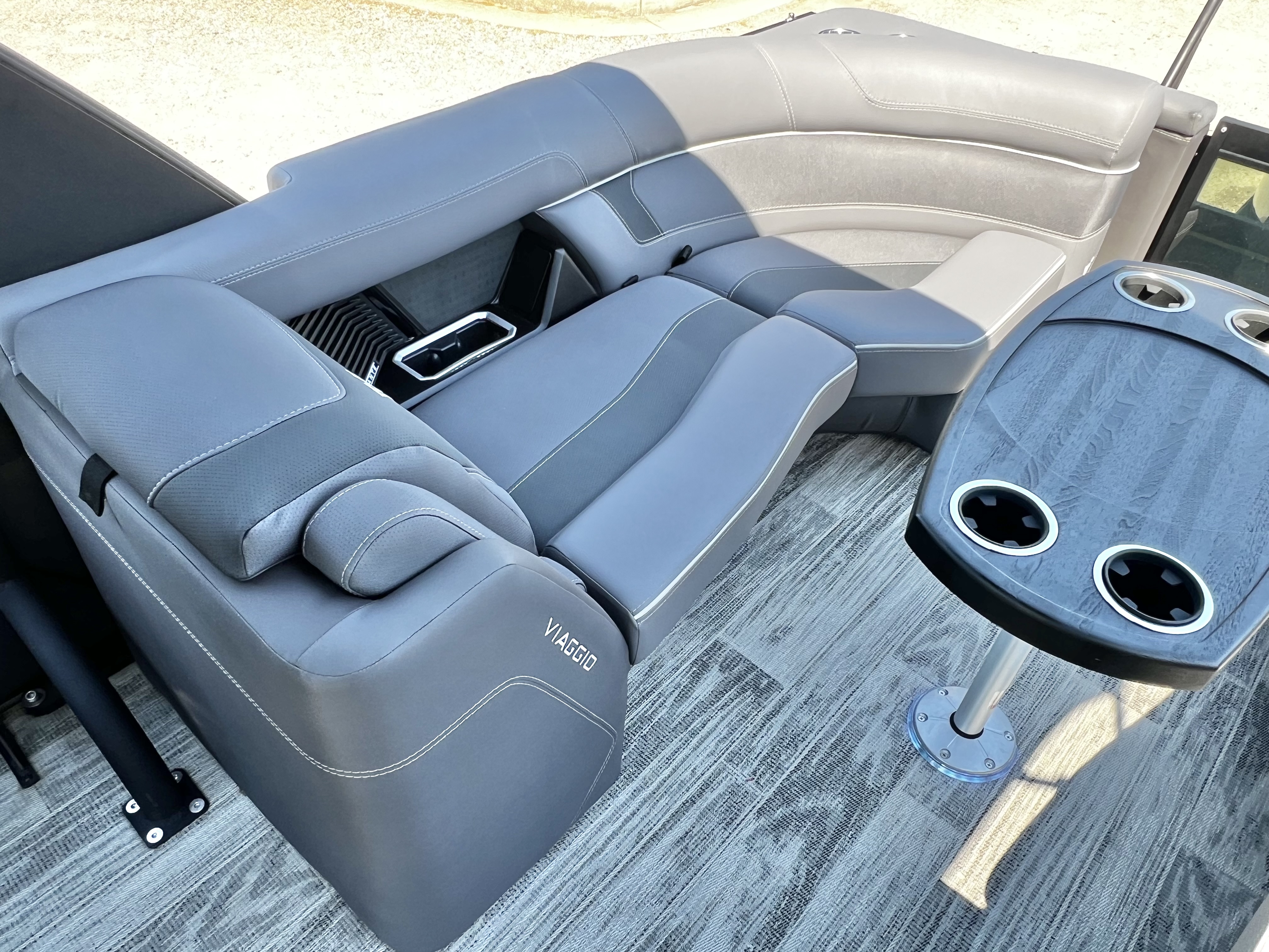 2025 Viaggio Diamante 24' UW A-T (Quad Lounge Windshield) - Triple Toon - IN STOCK - $138,995