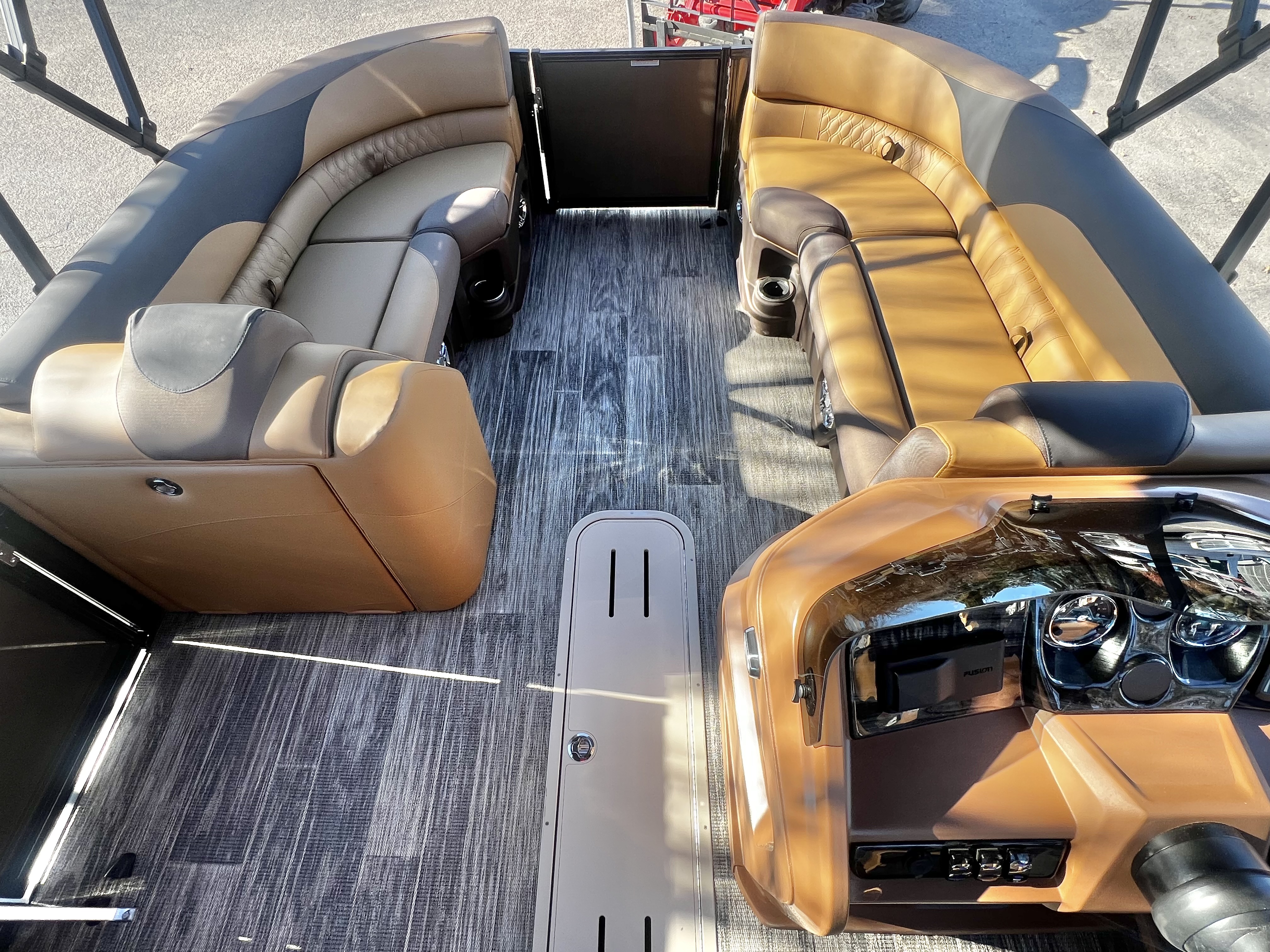 2026 Avalon LSZ 23' Entertainer Triple-Toon - IN STOCK - $70,458