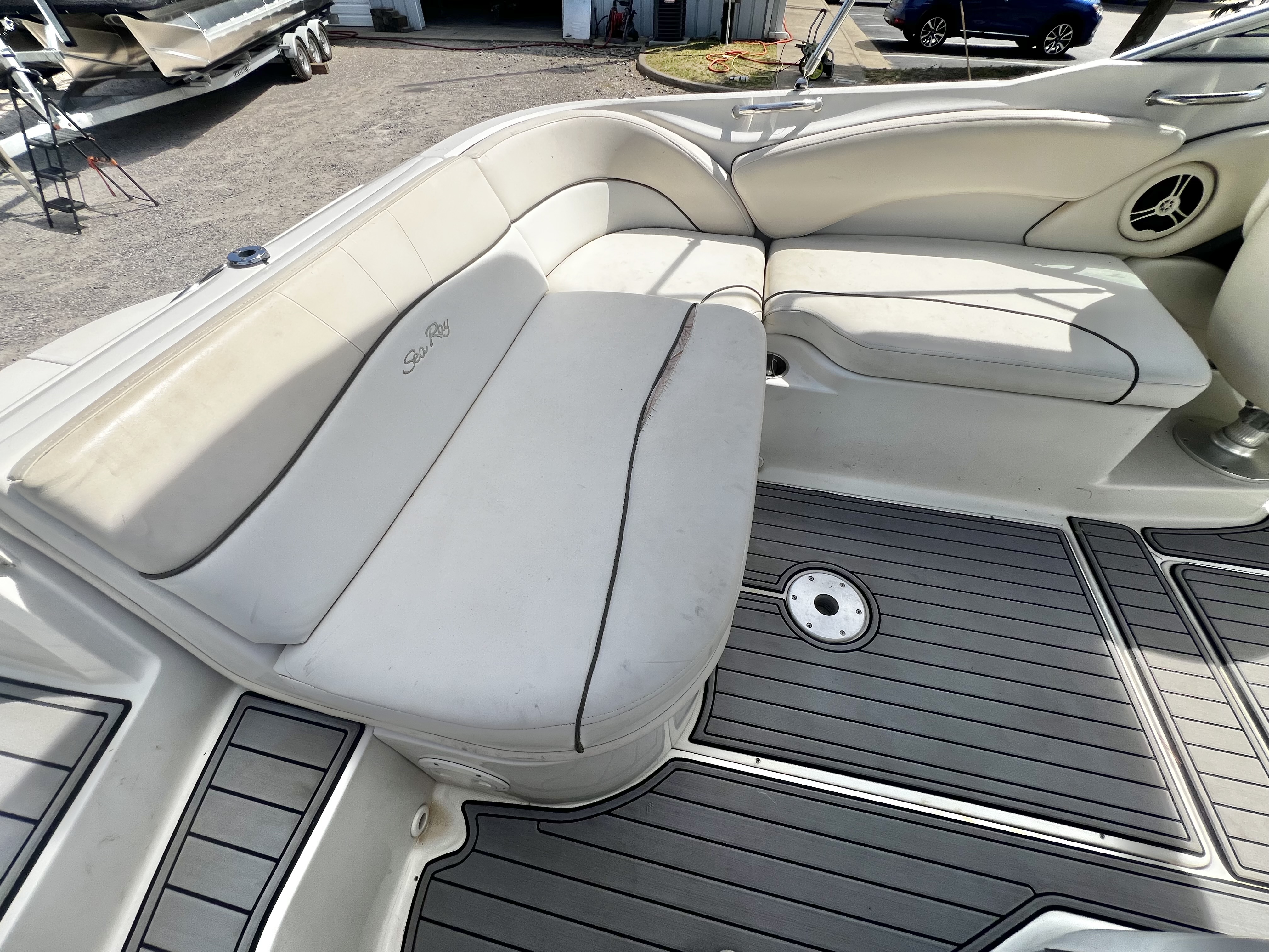Used 2008 Sea Ray 240 Sundancer