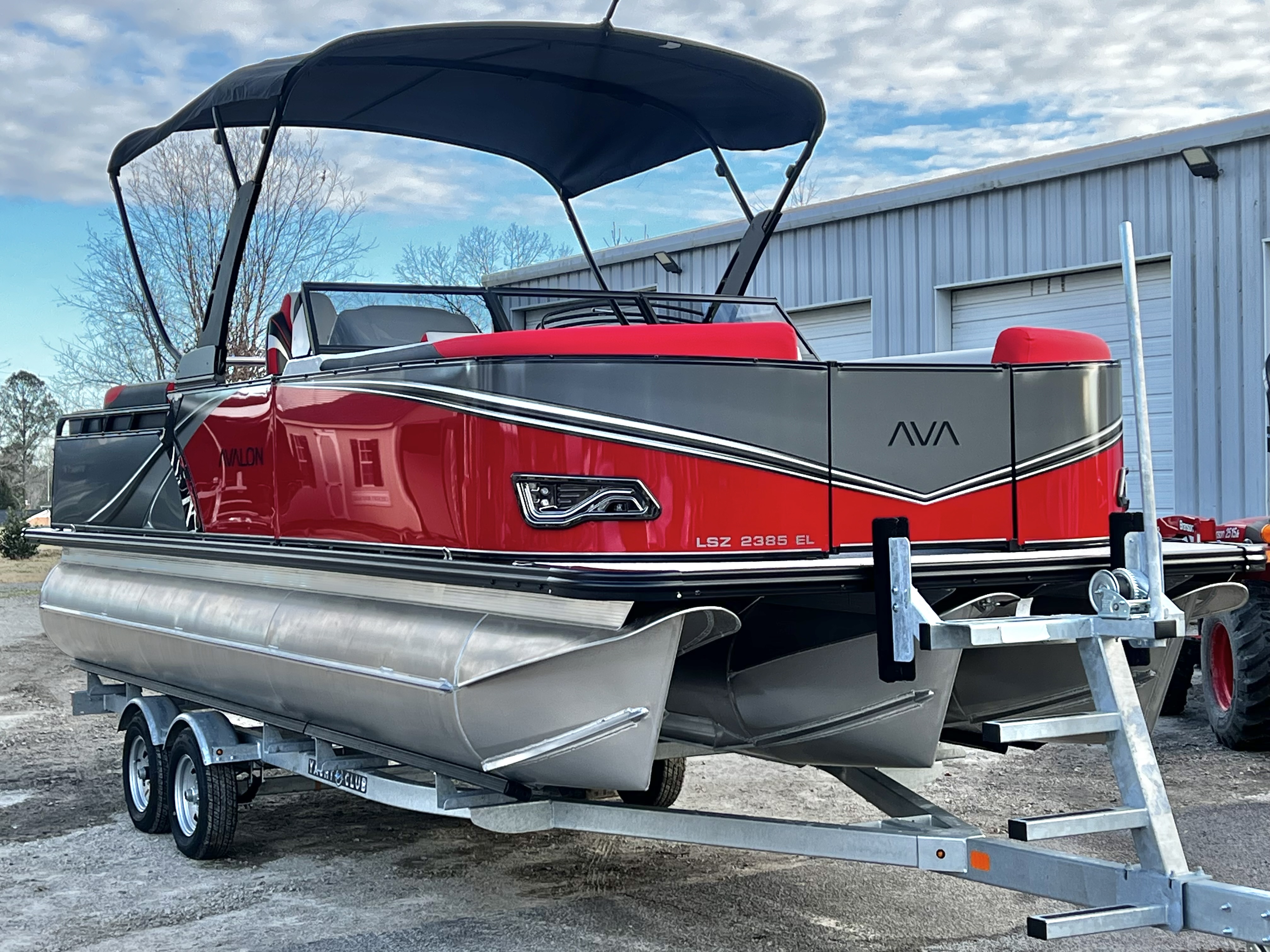 2026 Avalon LSZ 23' Elite Windshield Triple-Toon - IN STOCK - $81,190