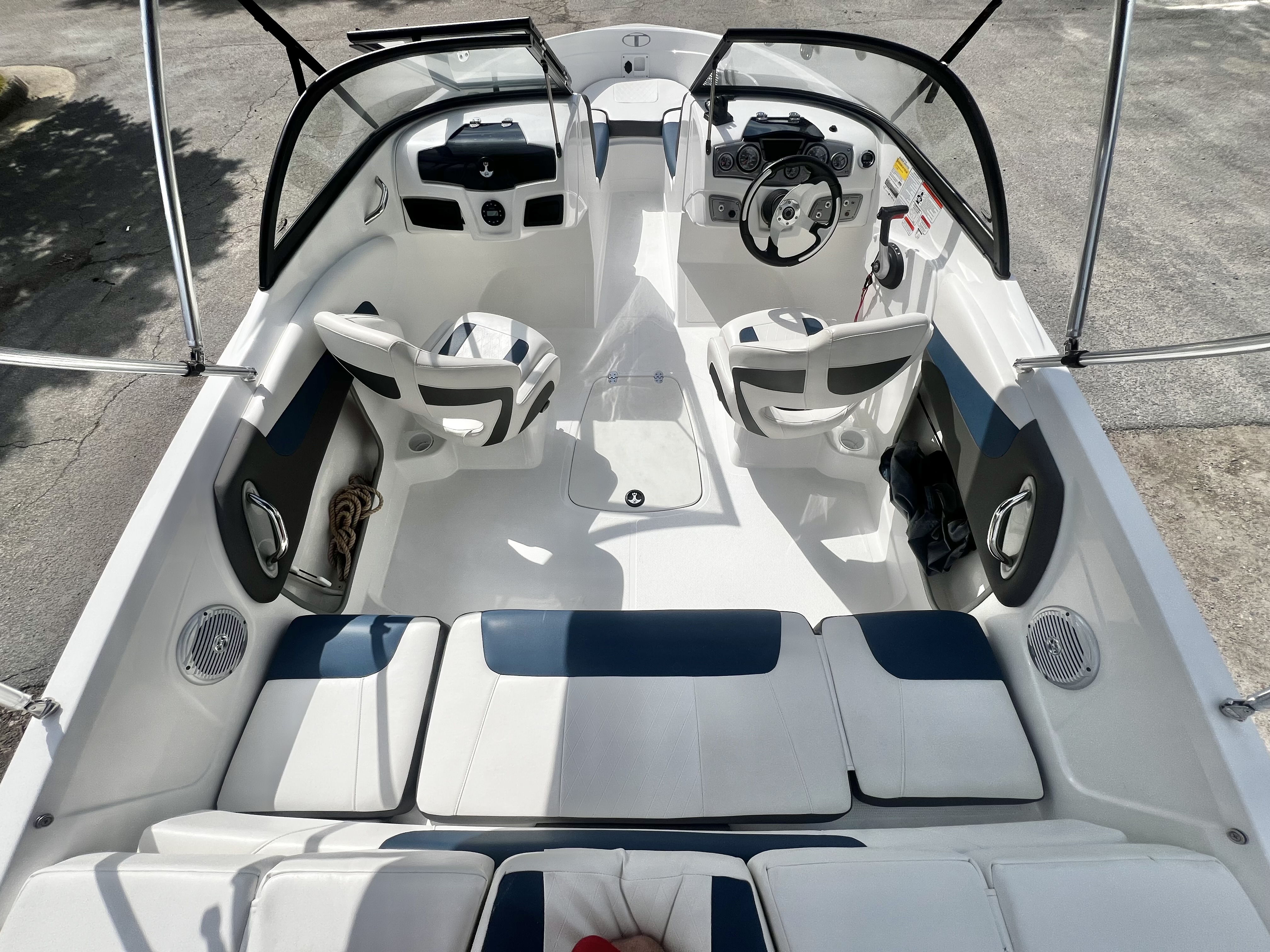 Used 2022 Tahoe 200 S Bowrider