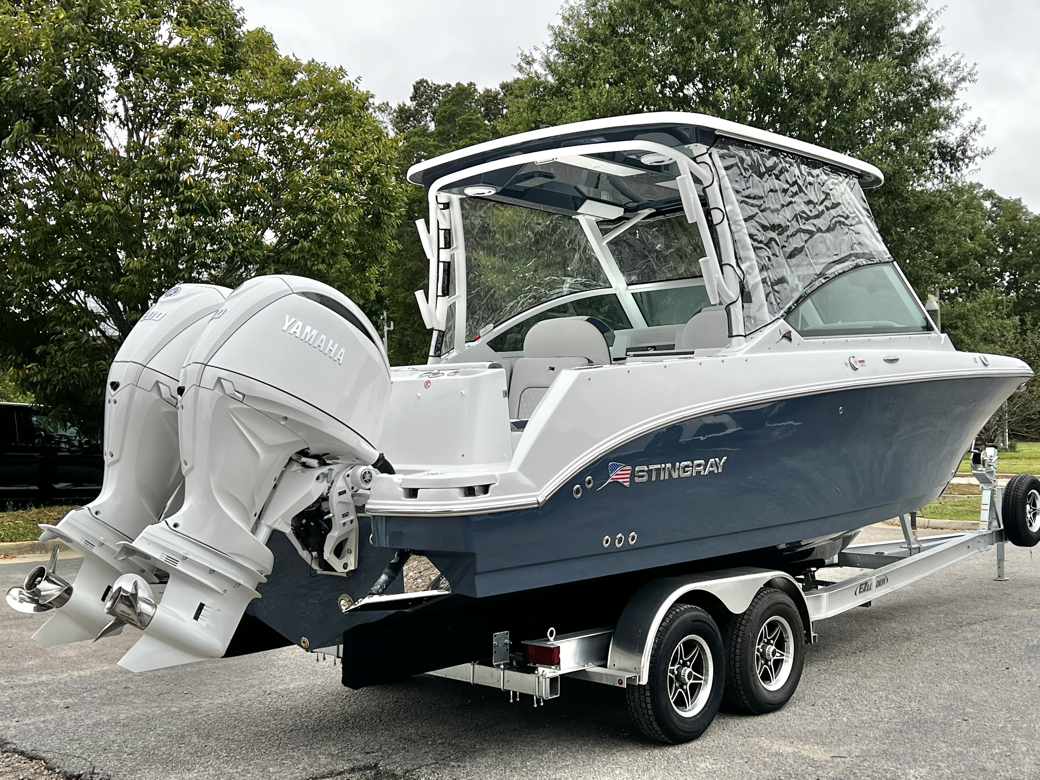 2027 Stingray 26 DC