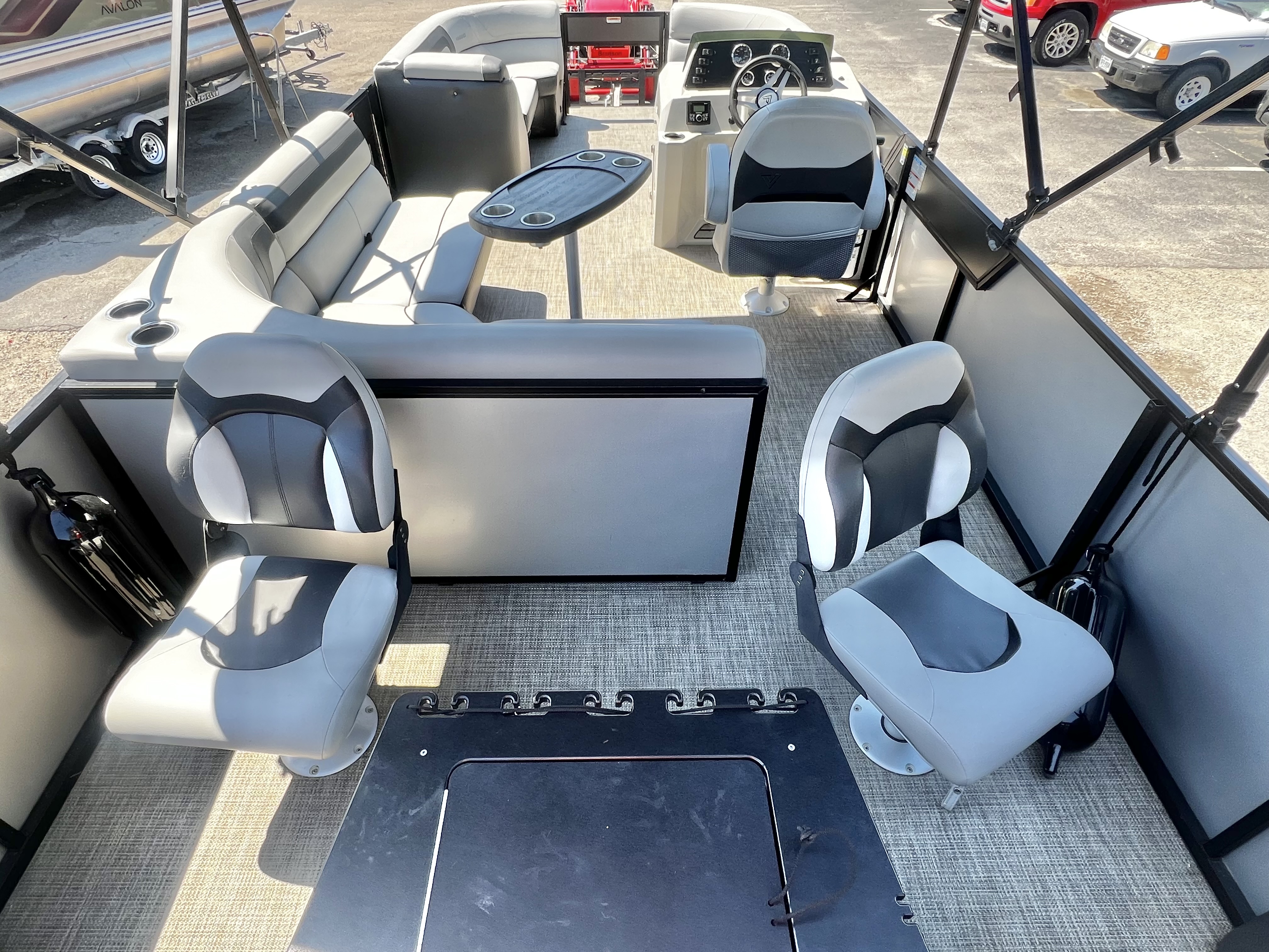 Used 2022 Viaggio Lago 22' R (Rear Fish) - IN STOCK - $33,995!