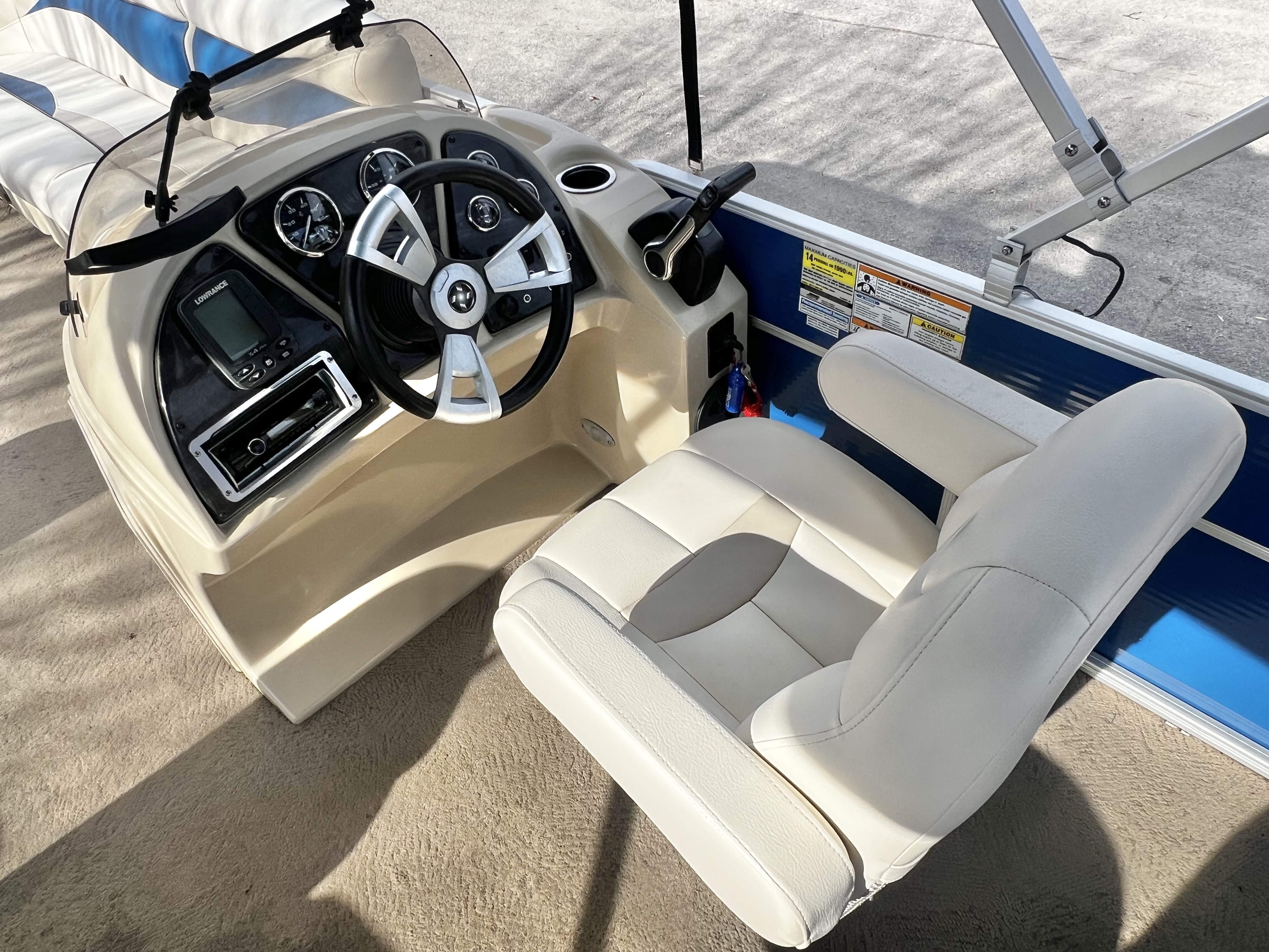 Used 2013 Sweetwater 2286 C