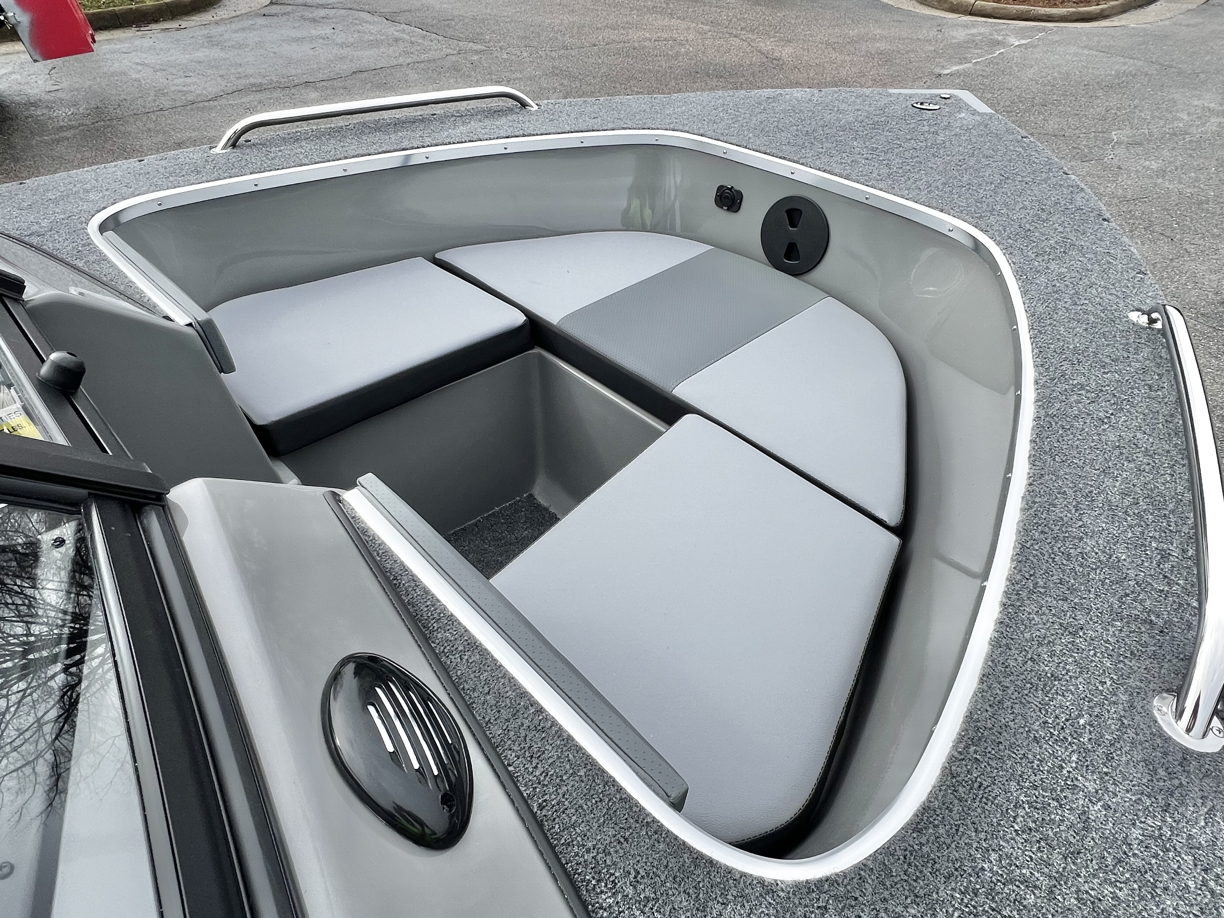 2026 Mirrocraft 1628 Holiday