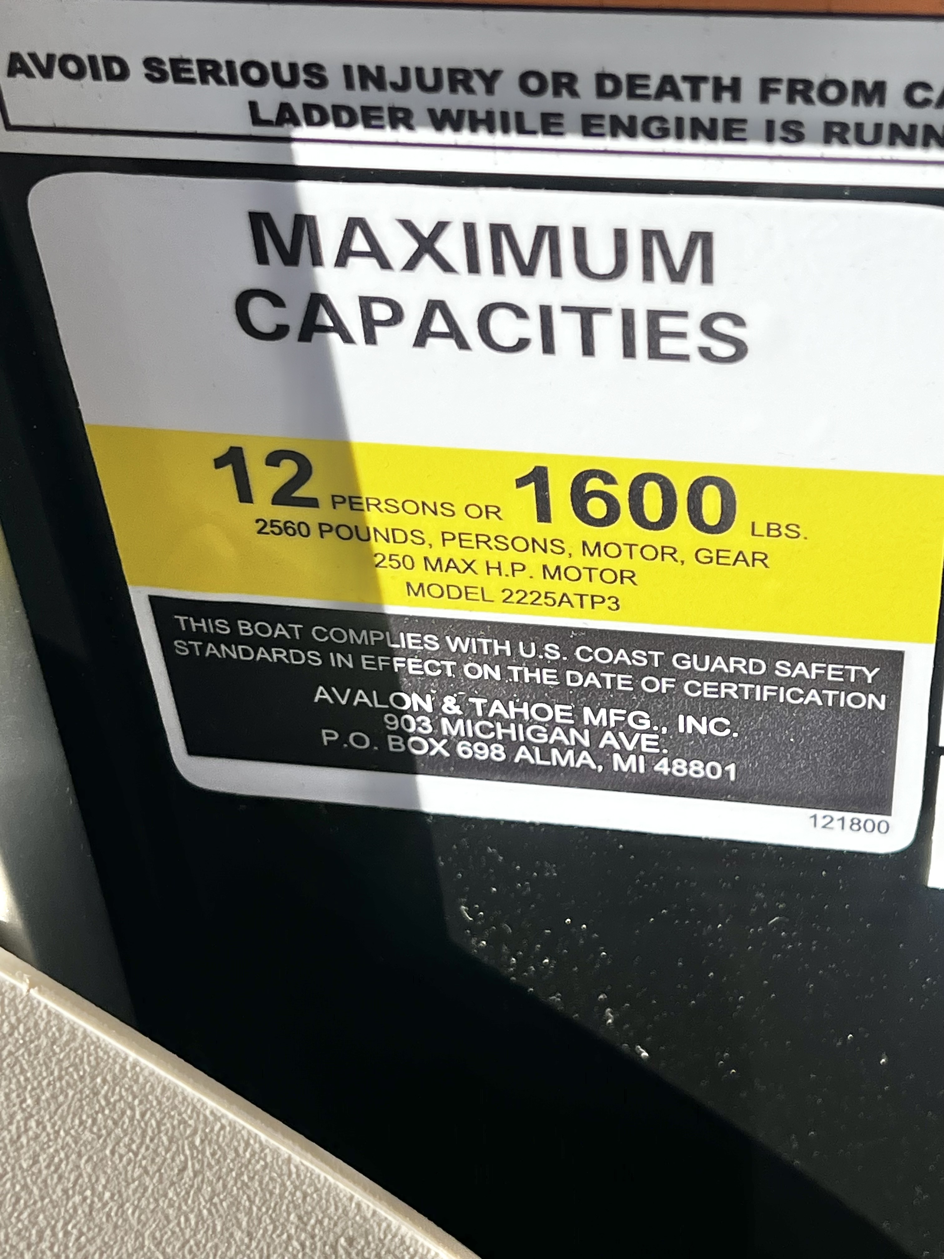 2026 Avalon LSZ 23' Quad Lounge Triple-Toon - IN STOCK -  $73,559