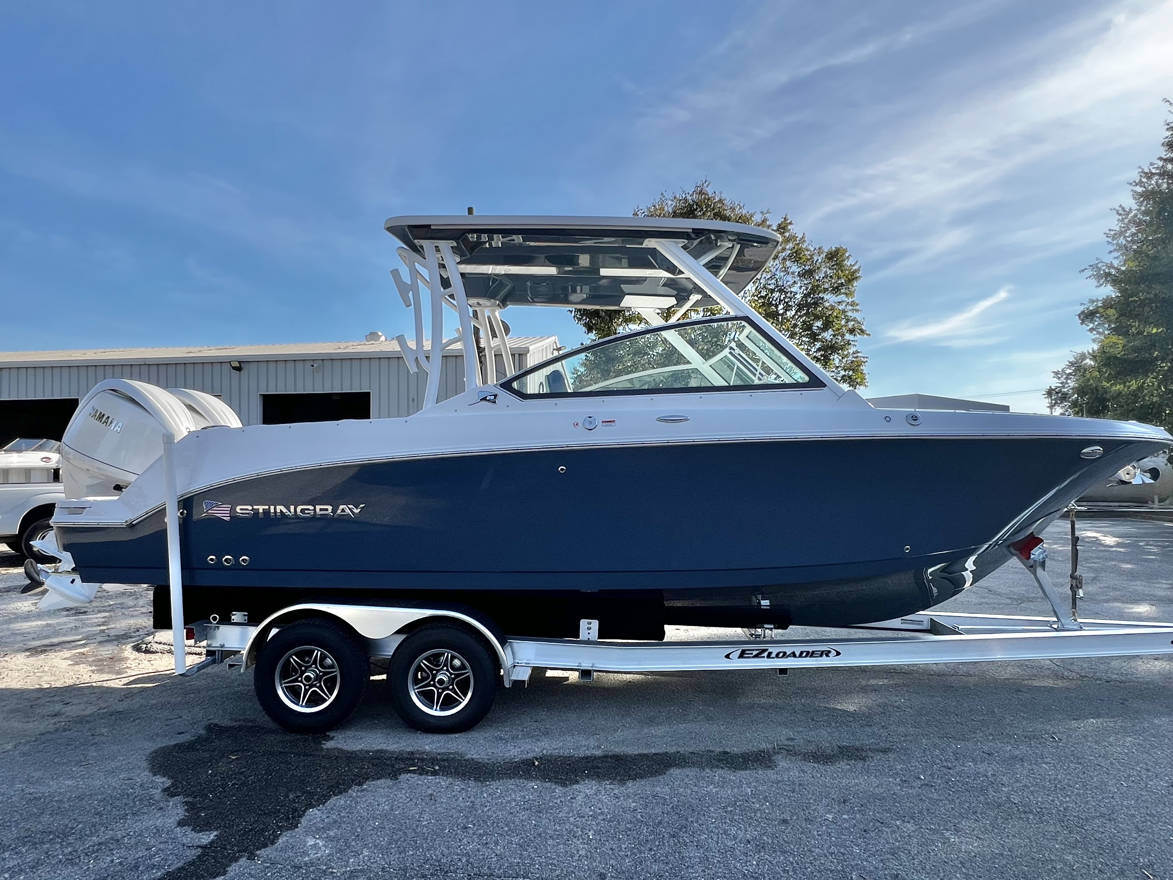 2027 Stingray 26 DC