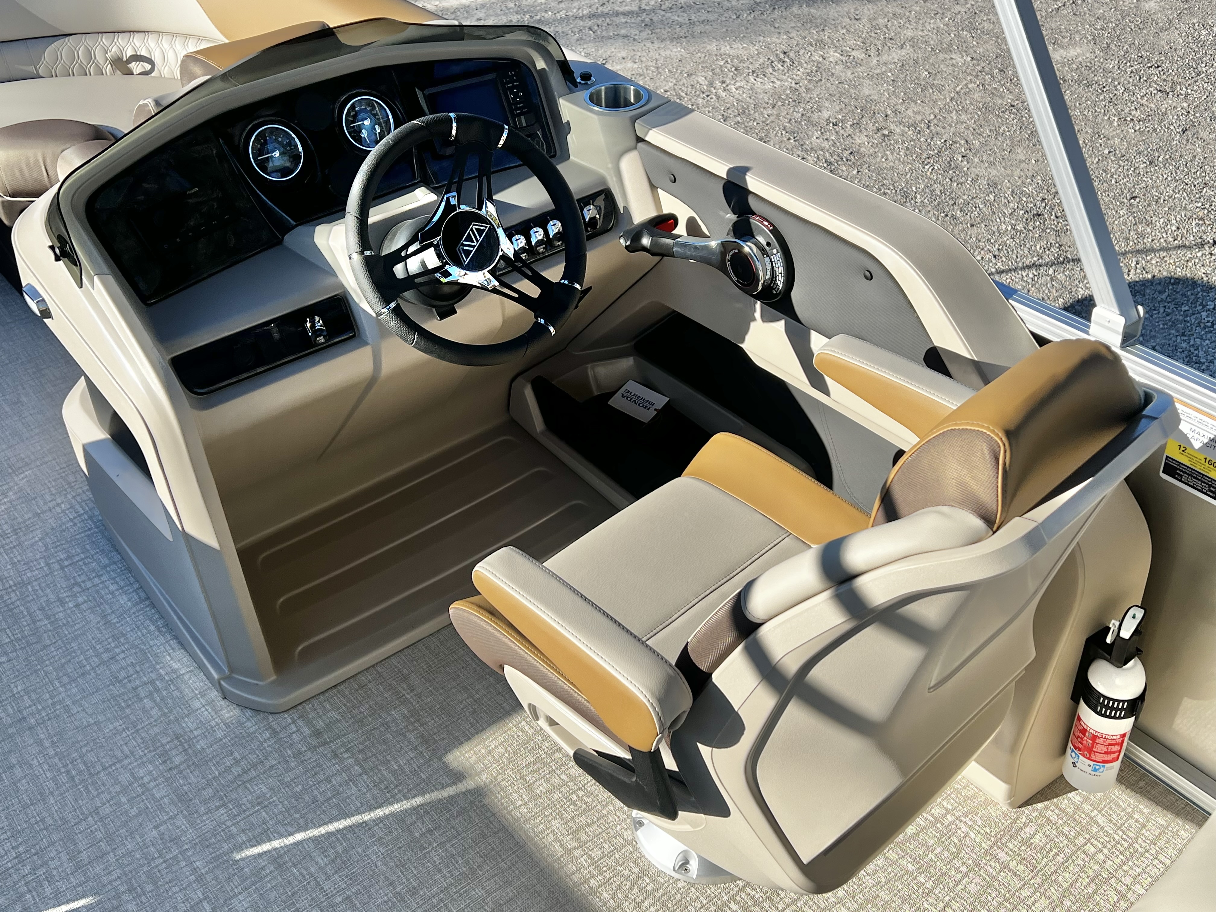 2026 Avalon LSZ 23' Quad Lounge Triple-Toon - IN STOCK - $65,209