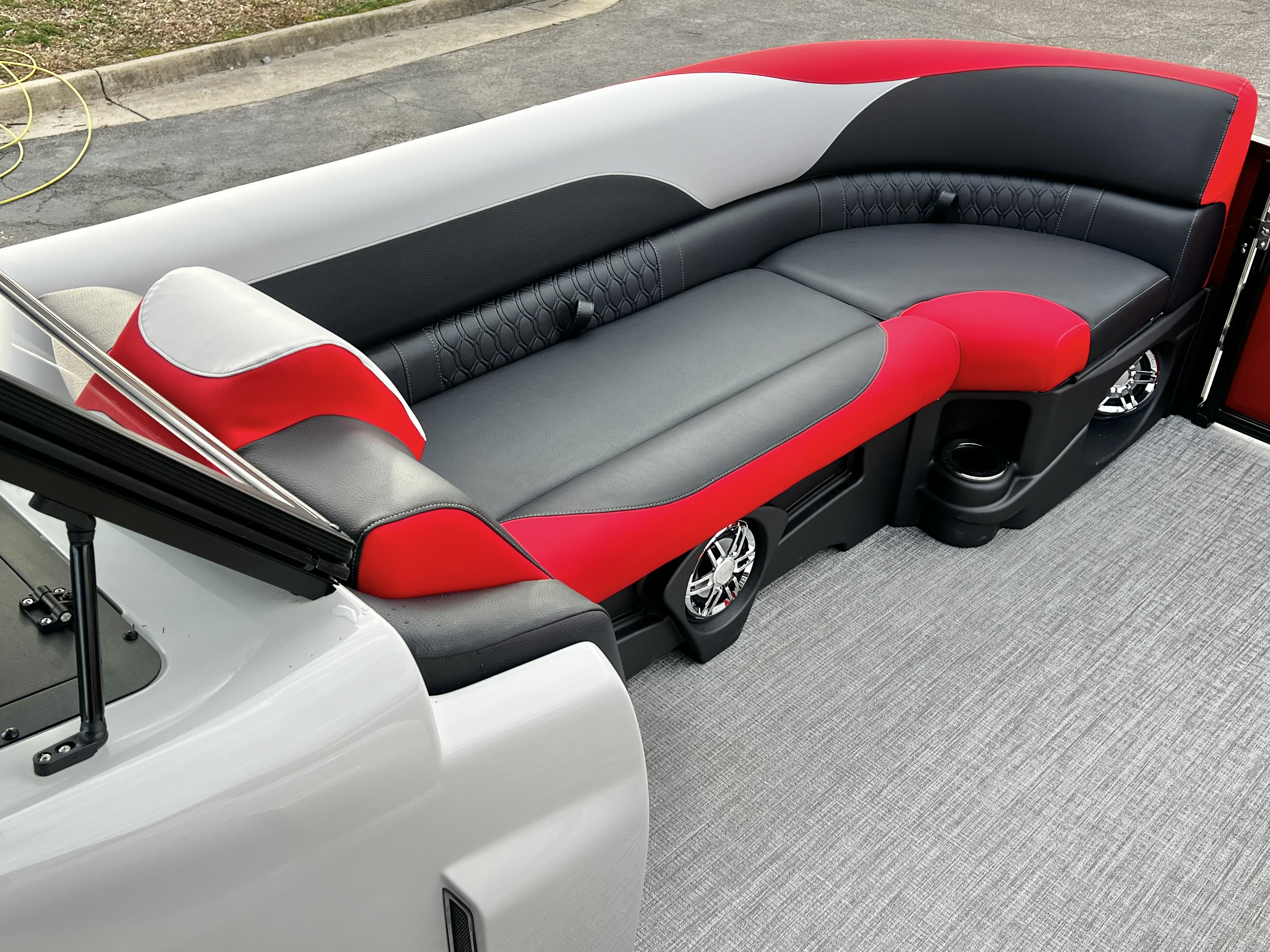 2026 Avalon LSZ 23' Elite Windshield Triple-Toon - IN STOCK - $81,190