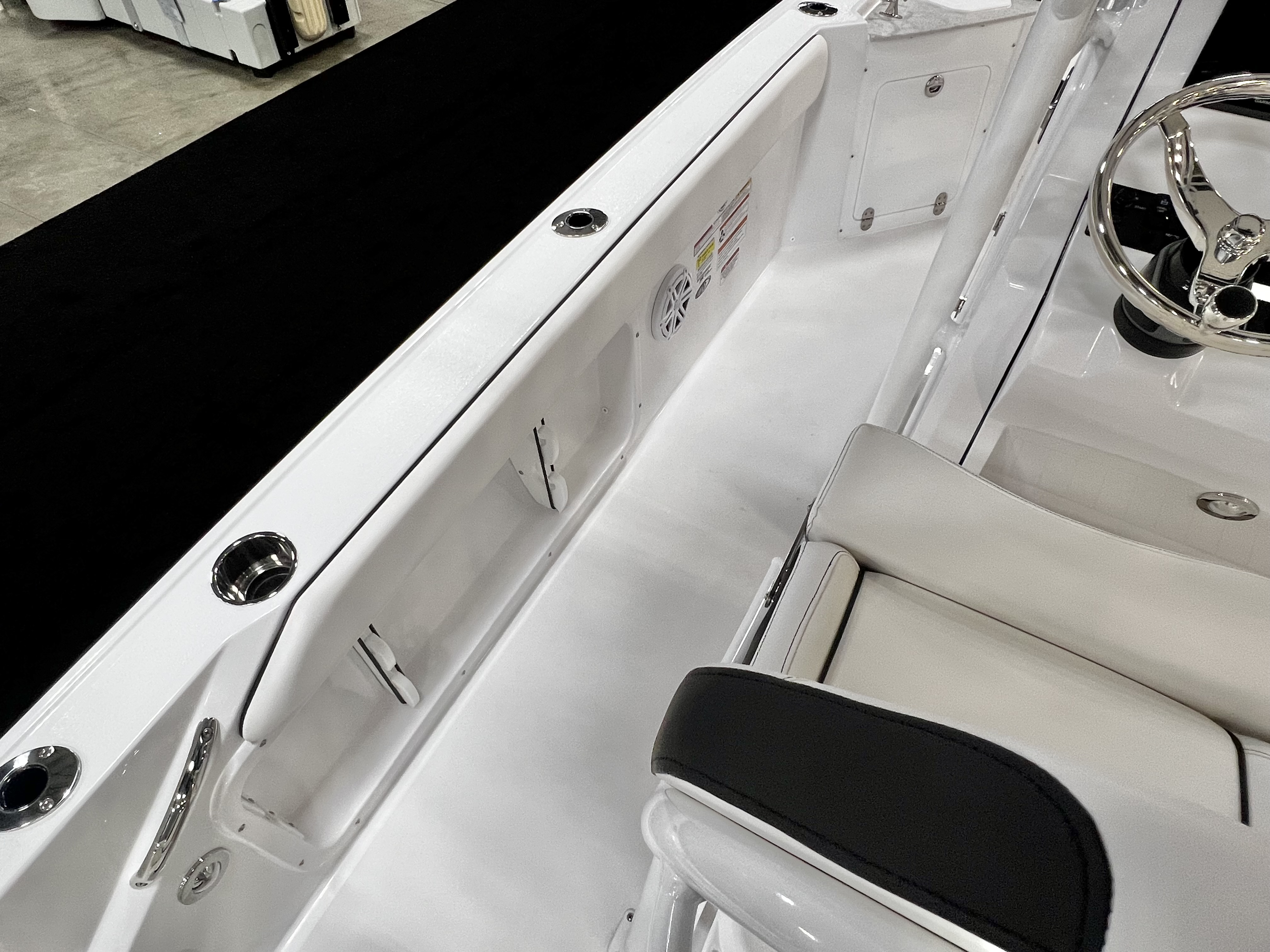 2026 Stingray 216CC (Center Console) - IN STOCK - $78,443