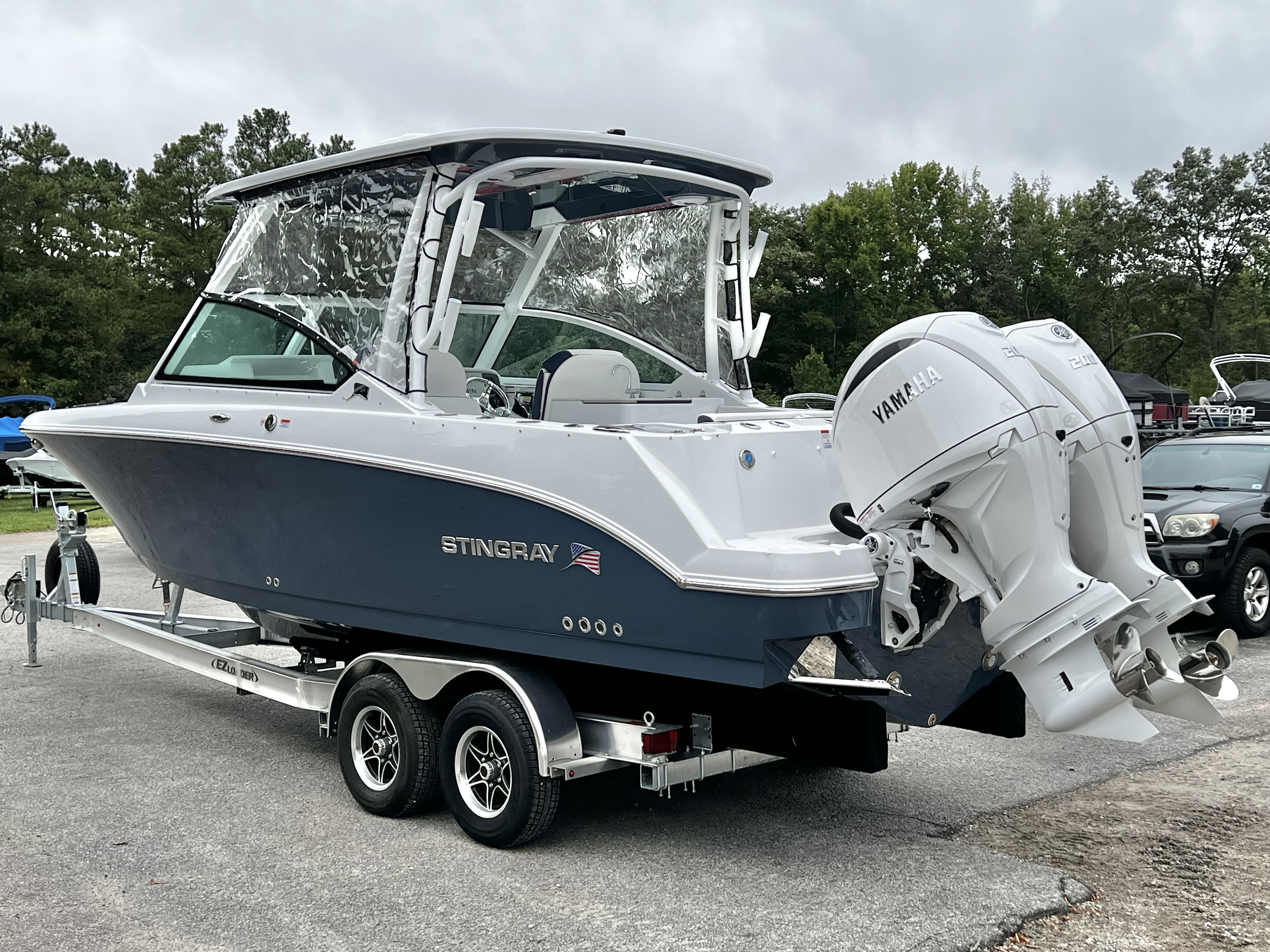 2027 Stingray 26 DC