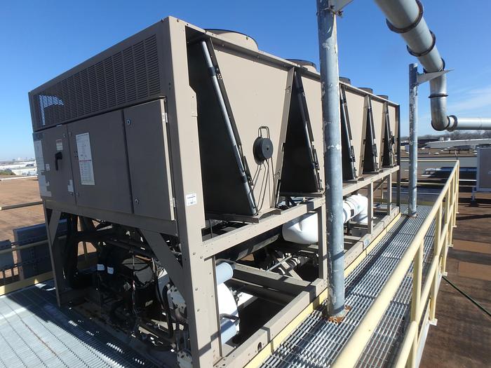 Used York YLAA0170SE46X Rooftop Chiller