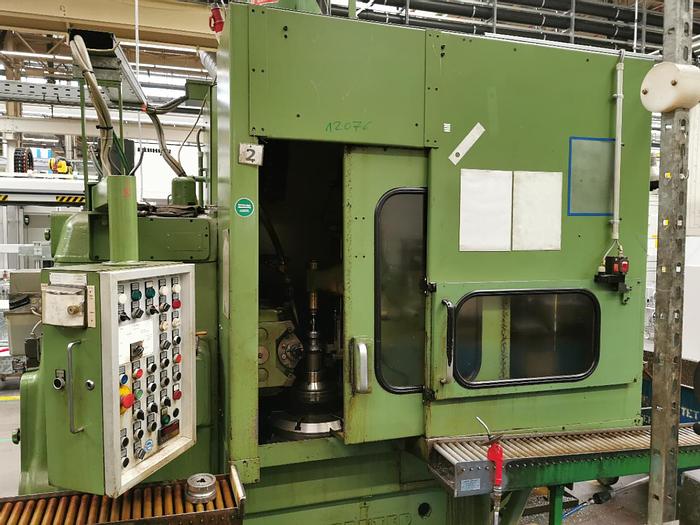 Gebraucht Zahnrad-Abwälzfräsmaschine - vertikal PFAUTER P 400