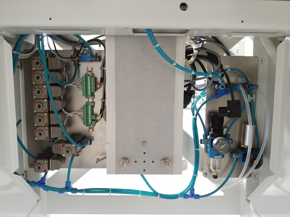 Used Leica MIS-200 FOR PARTS