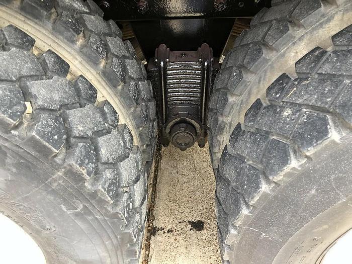 Used 2001 Mack RD688S