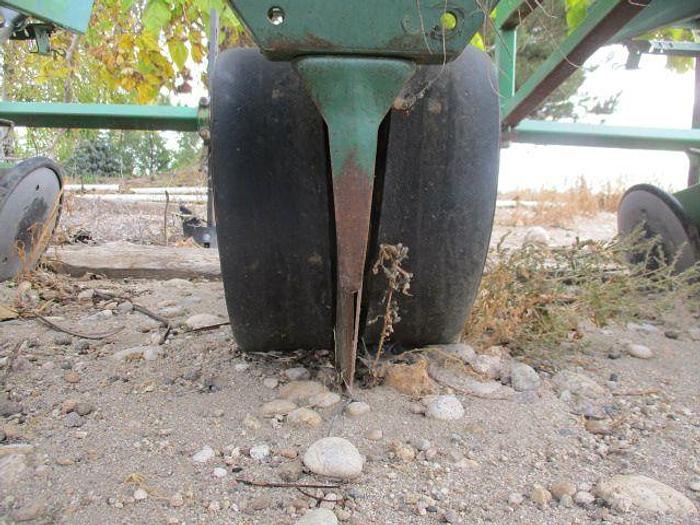 Used 7R30 John Deere 7100 Pick Planter