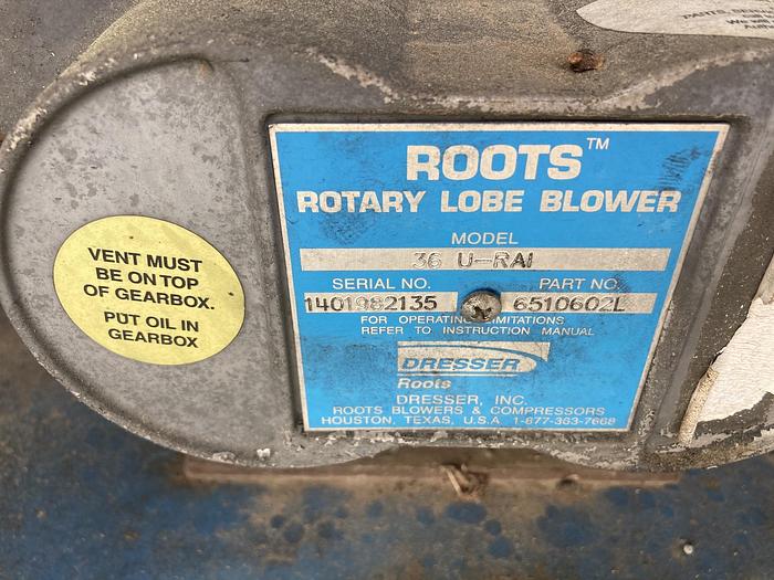 Used Used Smoot Pneumatic Conveying system with Roots Model 36-U-RAI rotary lobe blower