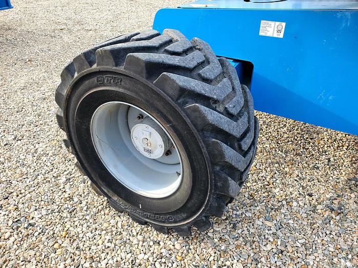 Used 2014 Genie Z60/34 Articulated Boom Lift ** 747 Hrs **