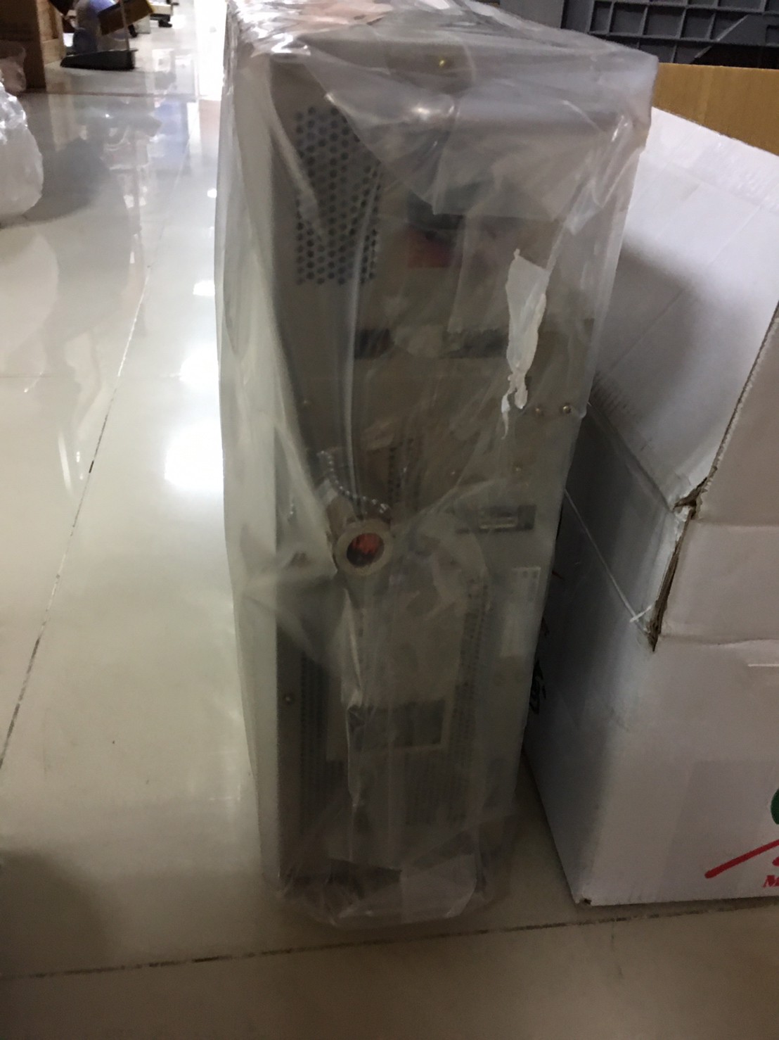 Used YASKAWA XU-RCM9205