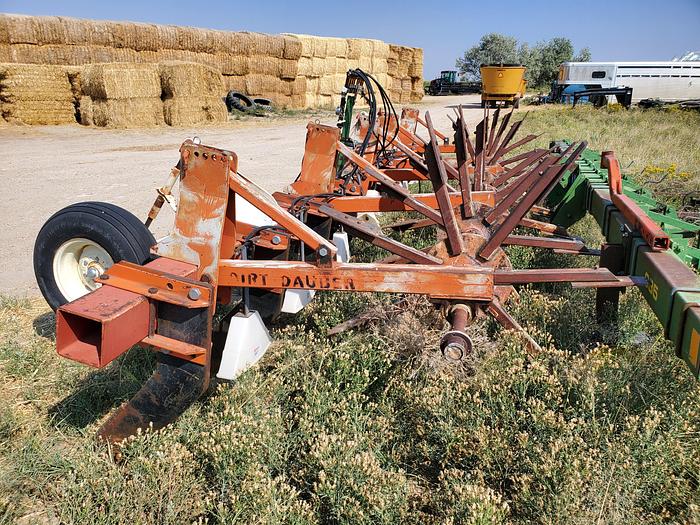 Used 8r30 Dammer Diker