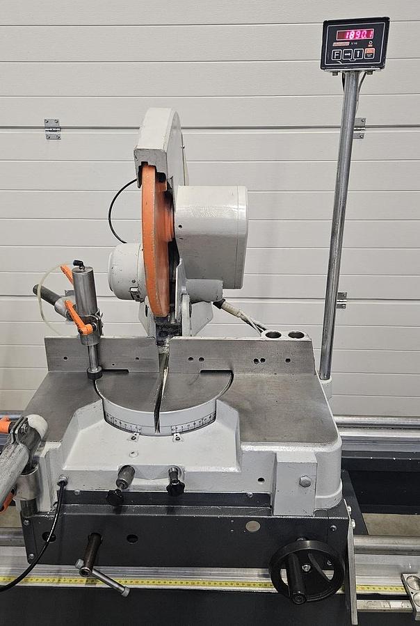 Gebraucht Doppelgehrungssäge Elumatec DG 79