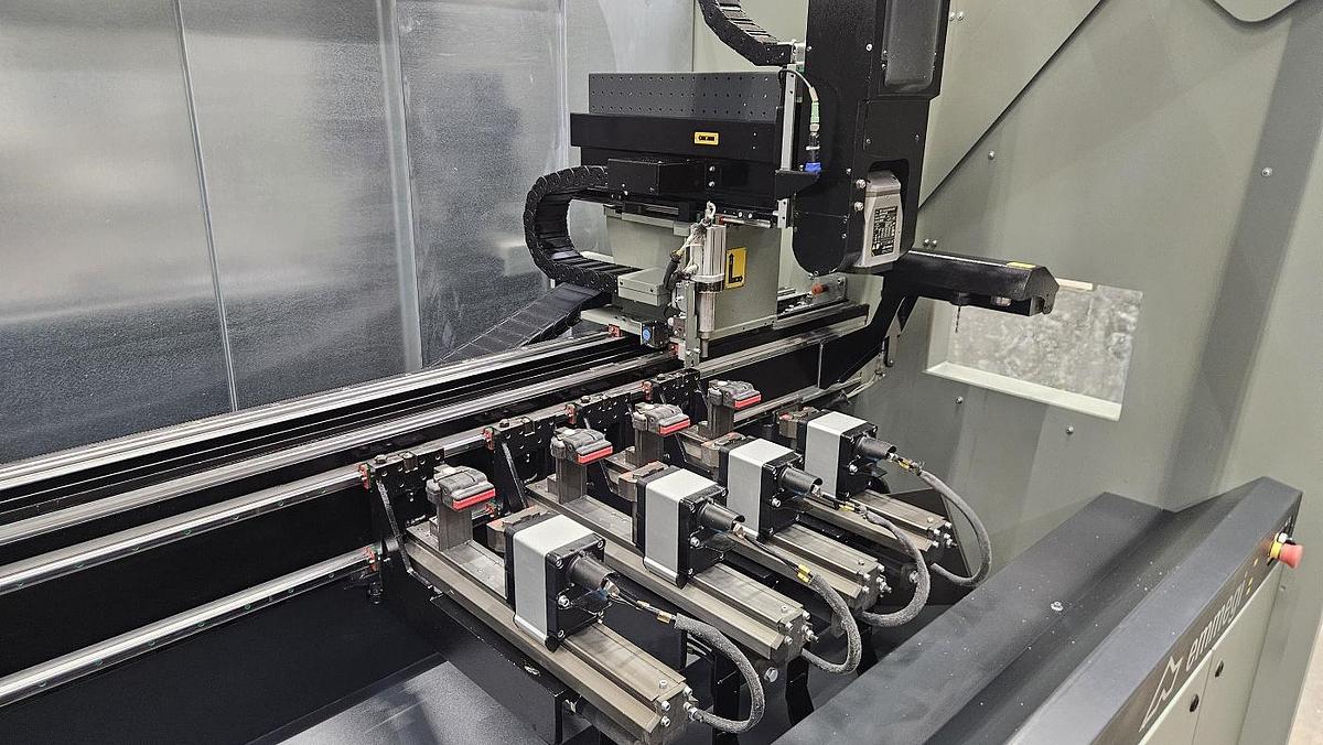 Gebraucht Bearbeitungszentrum Emmegi Phantomatic M3