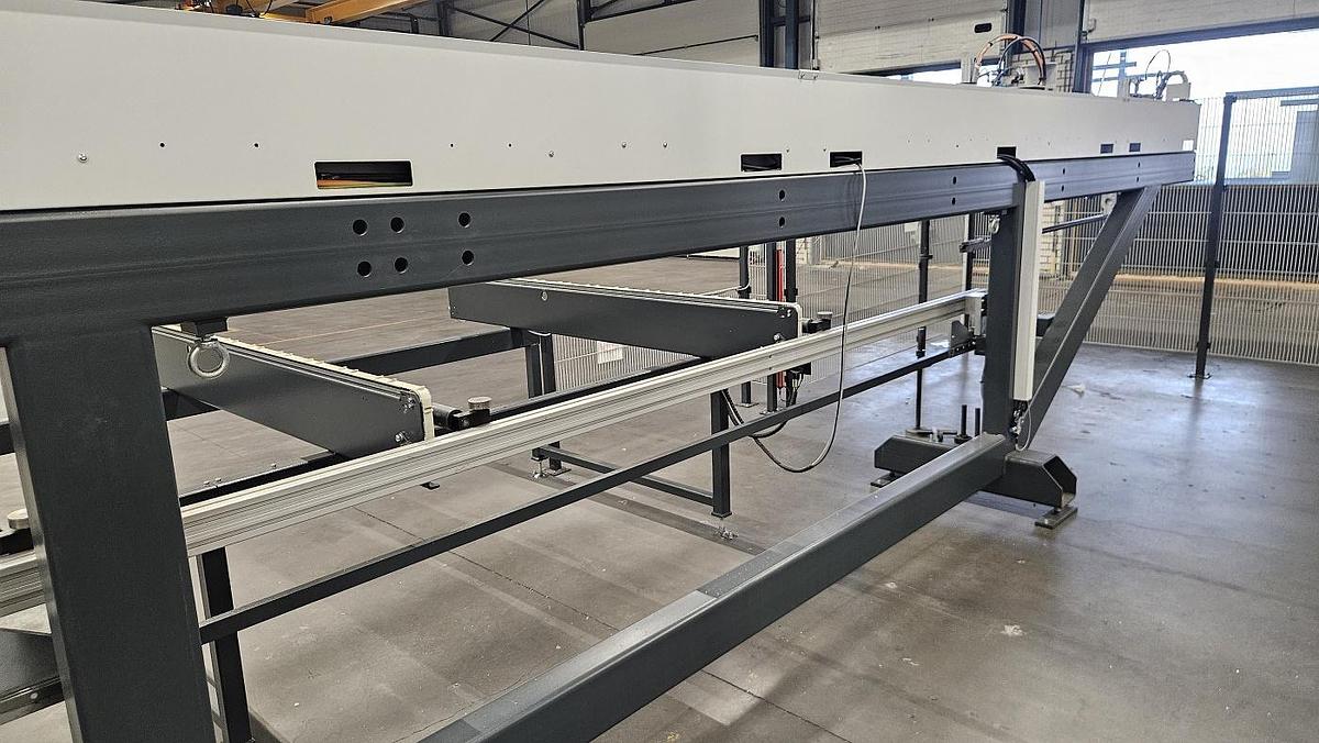 Gebraucht Bearbeitungszentrum / Durchlaufzentrum Elumatec SBZ 628 XXL