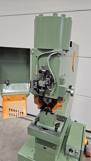 Gebraucht Lochstanze Peddinghaus Hydraulic 502