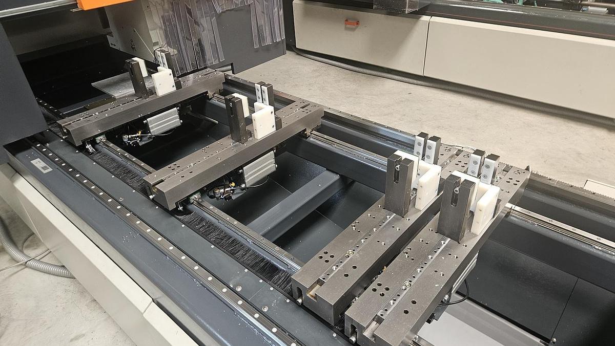 Gebraucht Bearbeitungszentrum Elumatec SBZ 140