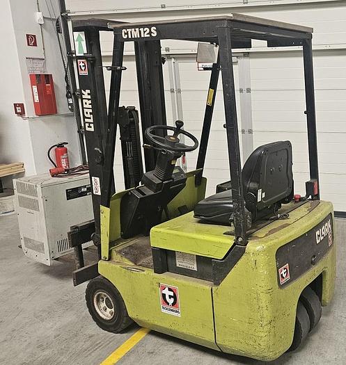 Gebraucht Gabelstapler Clark CTM 12 S