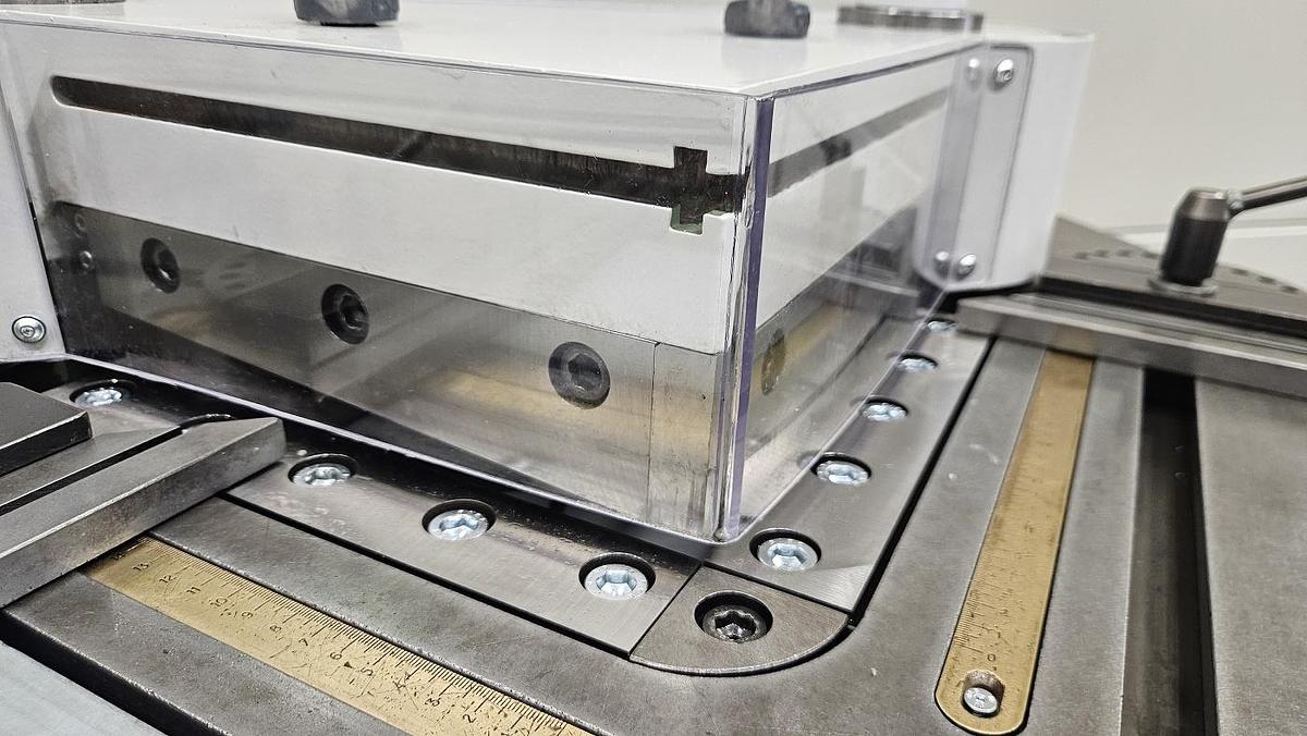 Gebraucht Ausklinkmaschine Indumasch 254