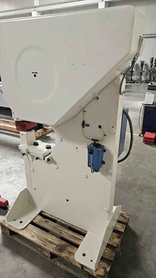 Gebraucht Lochstanze Mubea KL 750